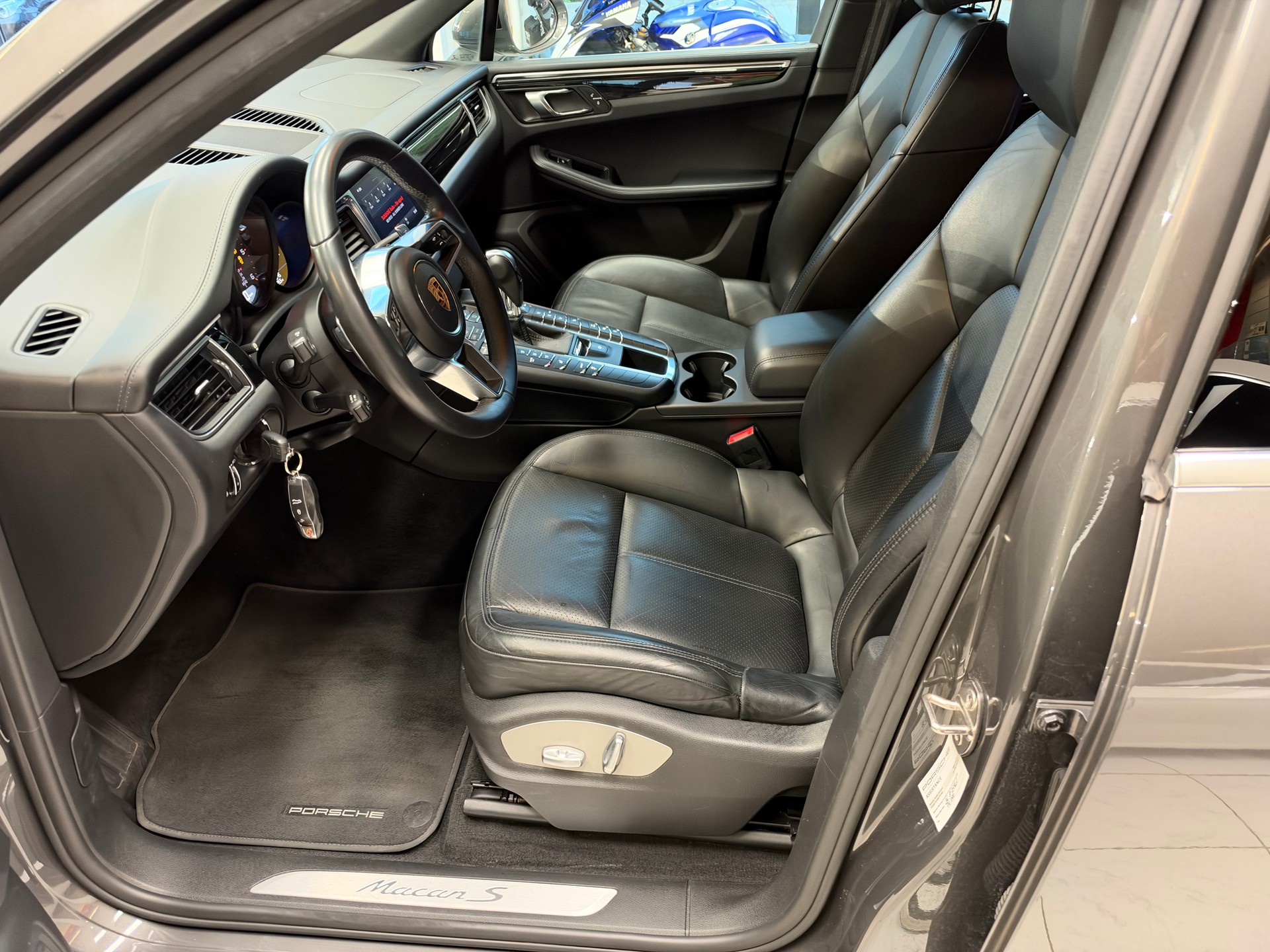 PORSCHE Macan (Facelift PCM III) 3.0 V6 S Diesel-image-3