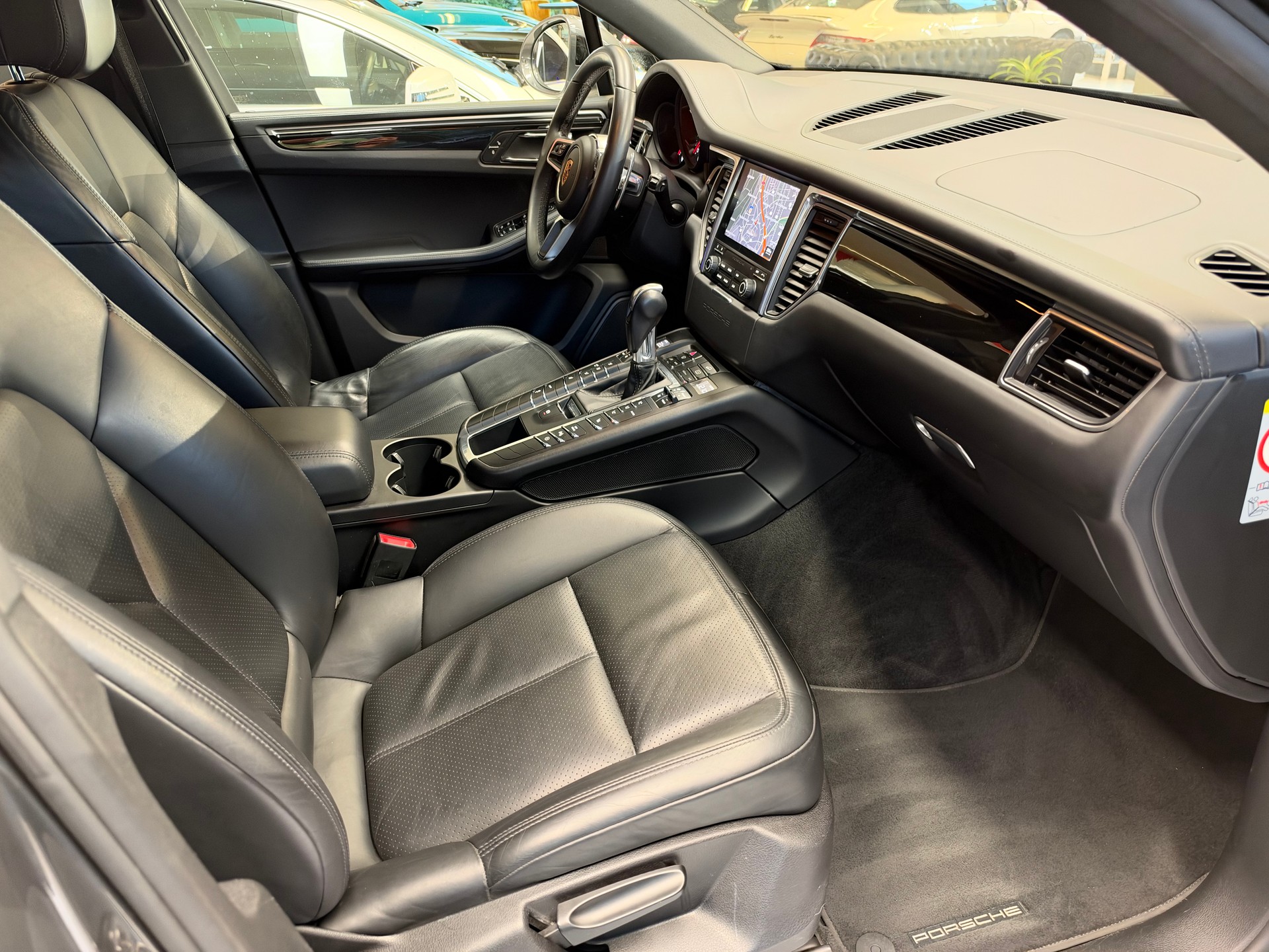 PORSCHE Macan (Facelift PCM III) 3.0 V6 S Diesel-image-11