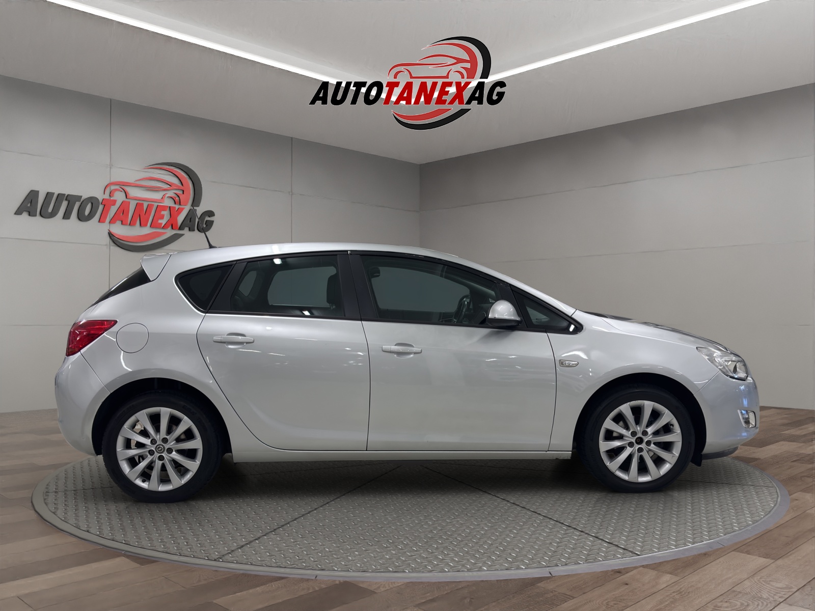 OPEL Astra 1.4i 16V Turbo Automatic-image-6