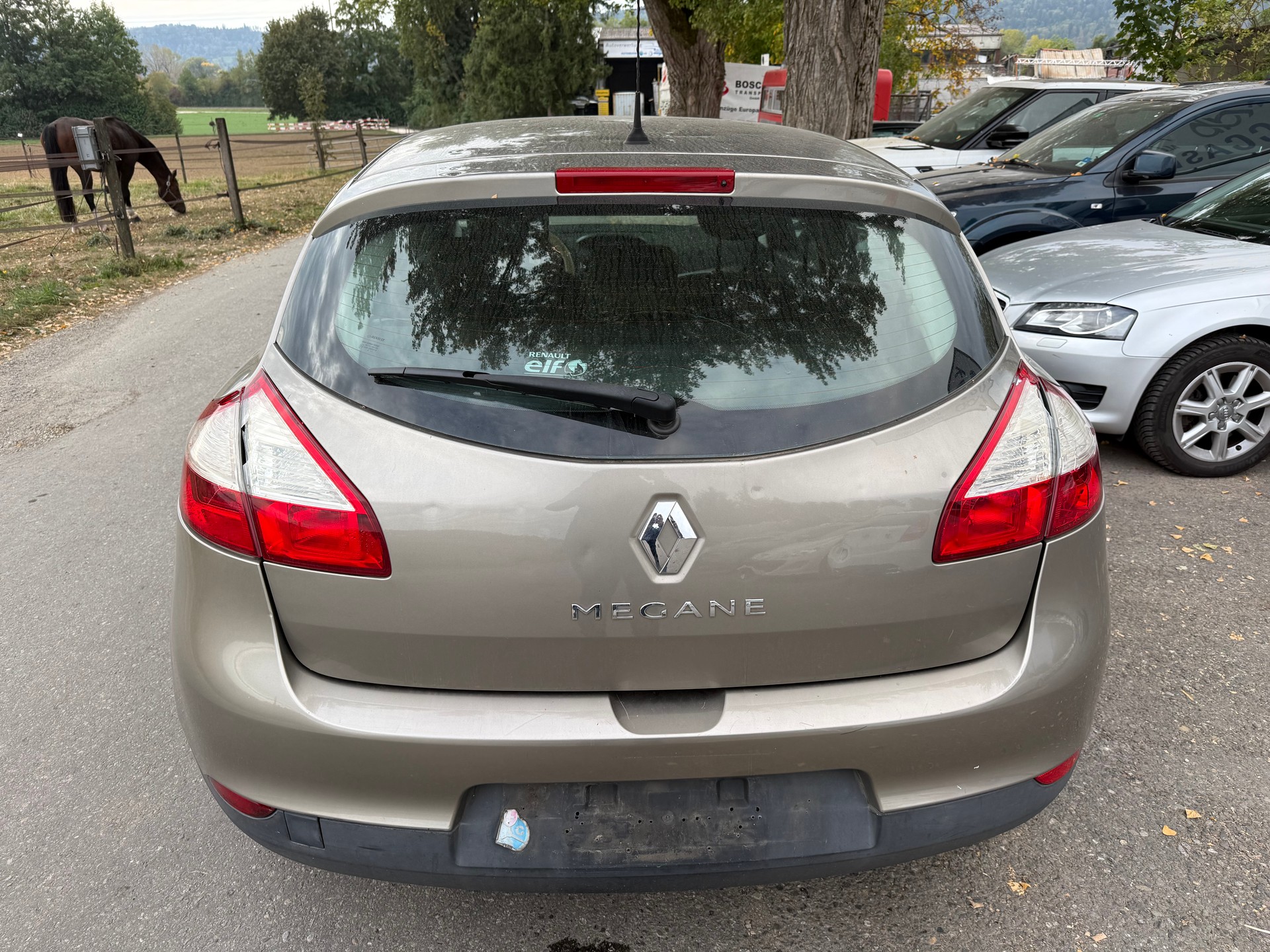 RENAULT Mégane 1.6 16V Dynamique-image-4