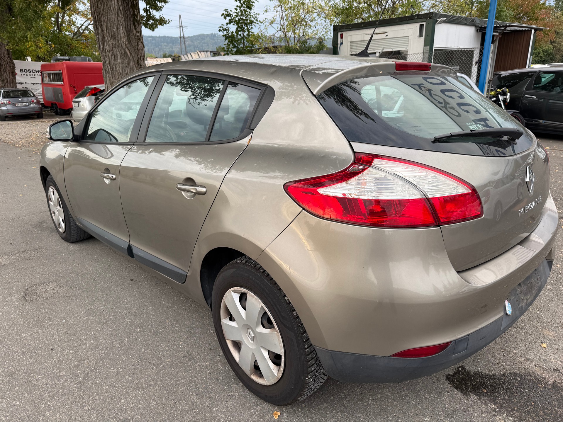 RENAULT Mégane 1.6 16V Dynamique-image-3