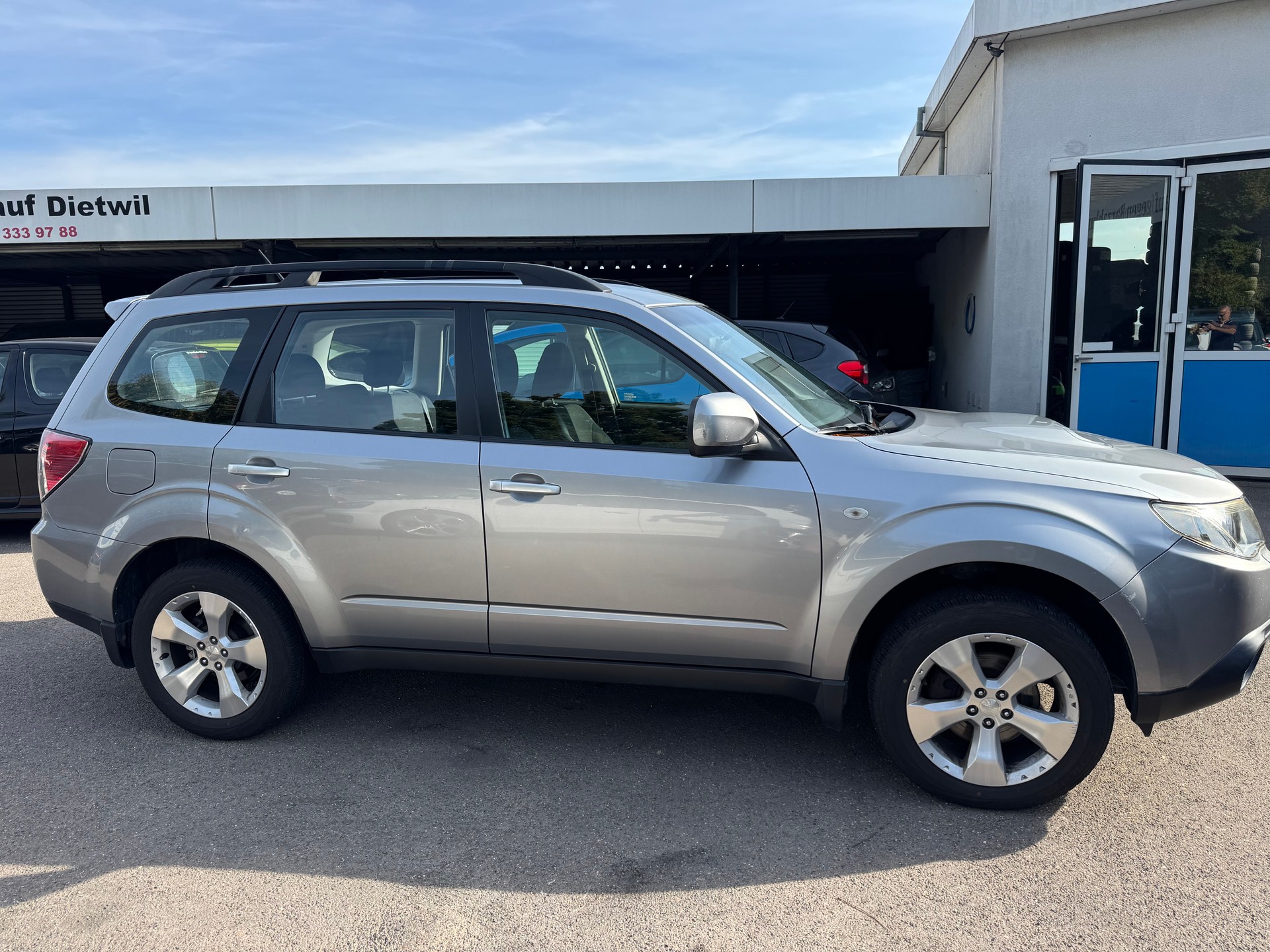 SUBARU Forester 2.0D XS Comfort-image-3