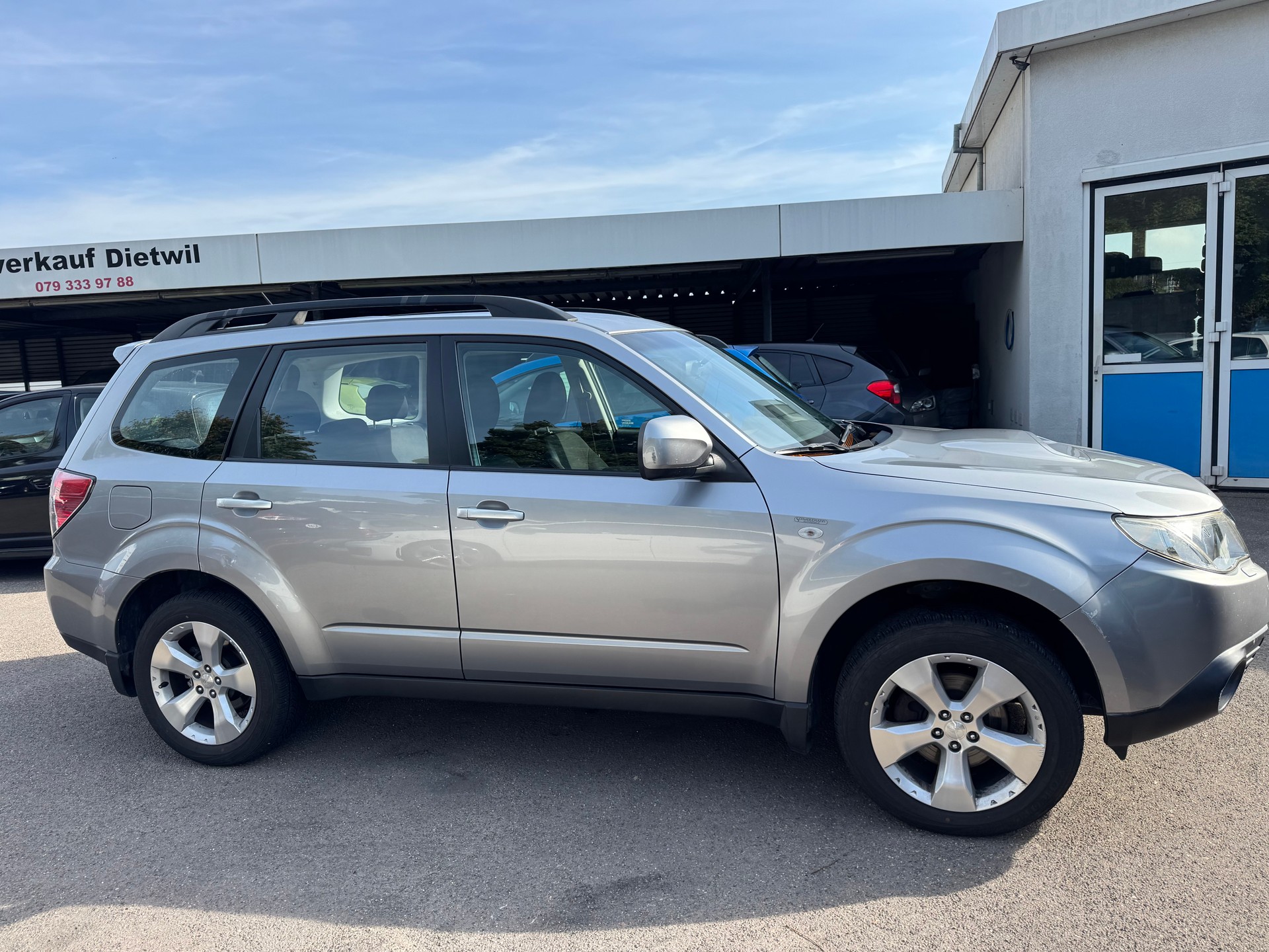 SUBARU Forester 2.0D XS Comfort-image-5