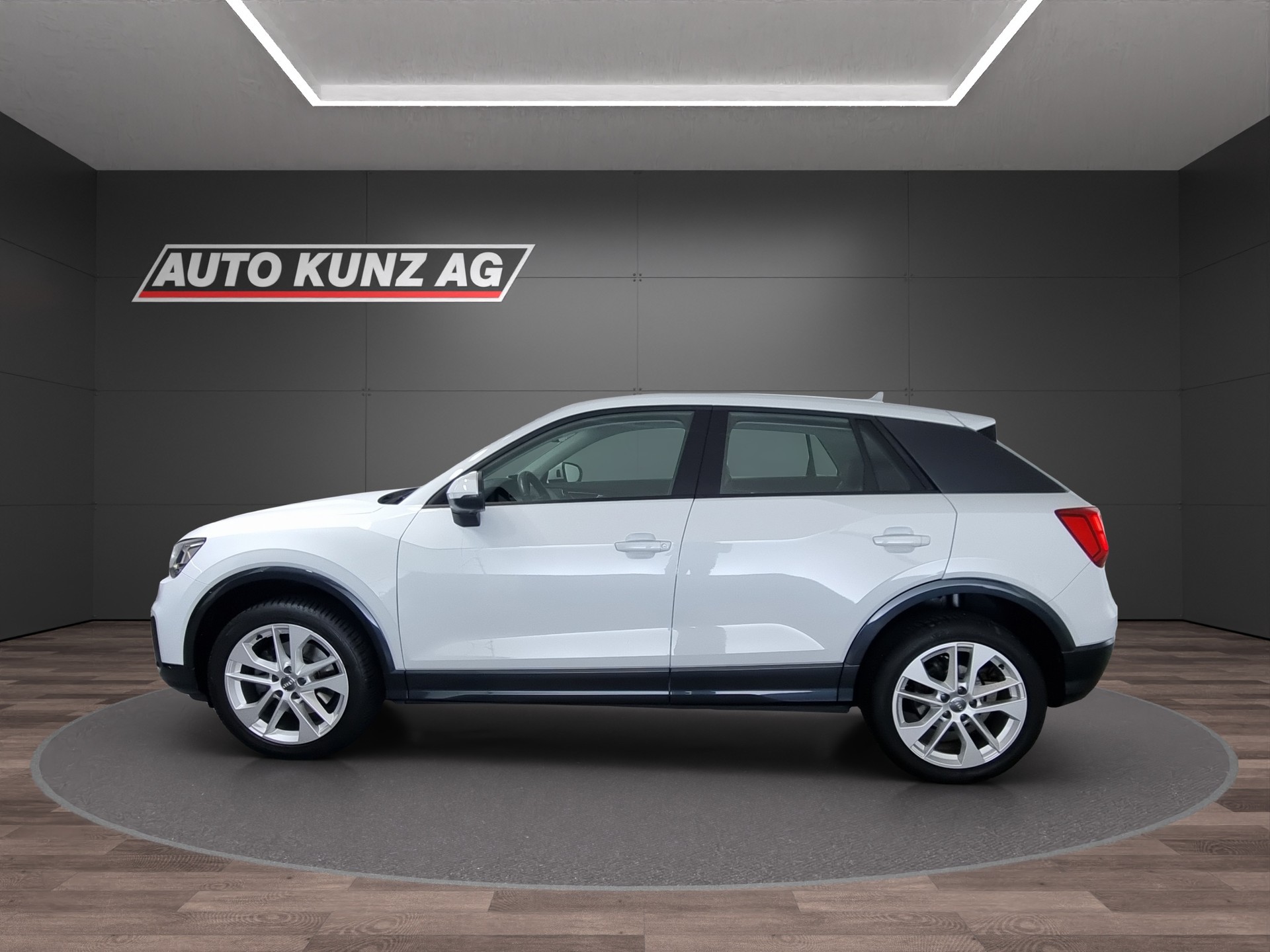 AUDI Q2 1.4 TFSI S-tronic-image-2