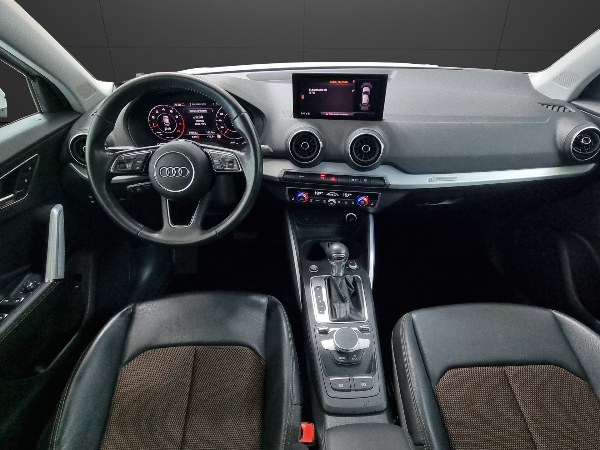 AUDI Q2 1.4 TFSI S-tronic-image-7