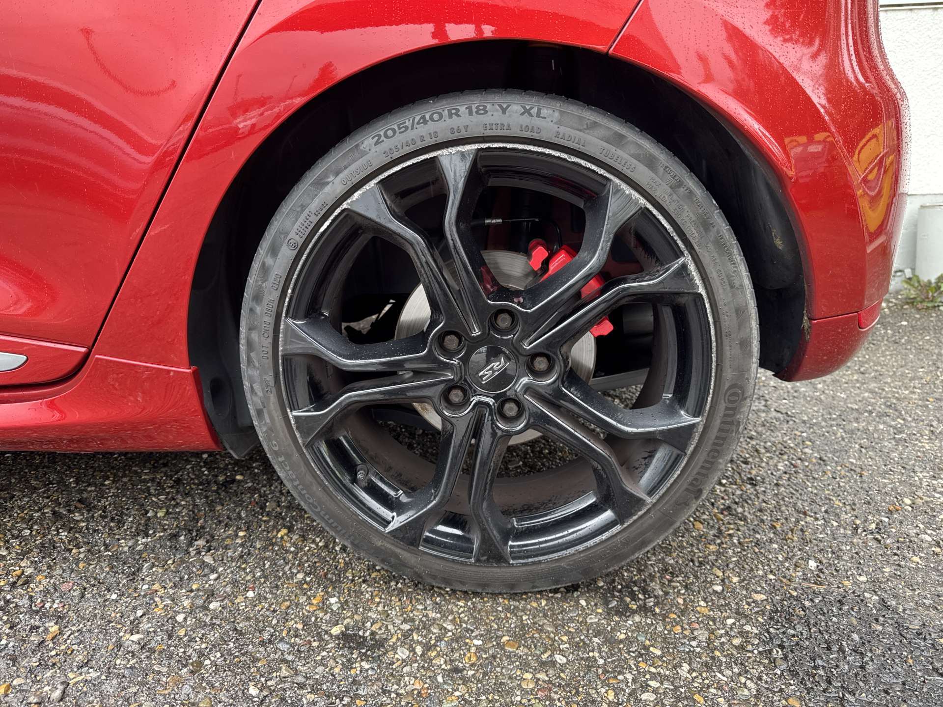 RENAULT Clio 1.6 T RS 200PS EDC-Automat-image-9