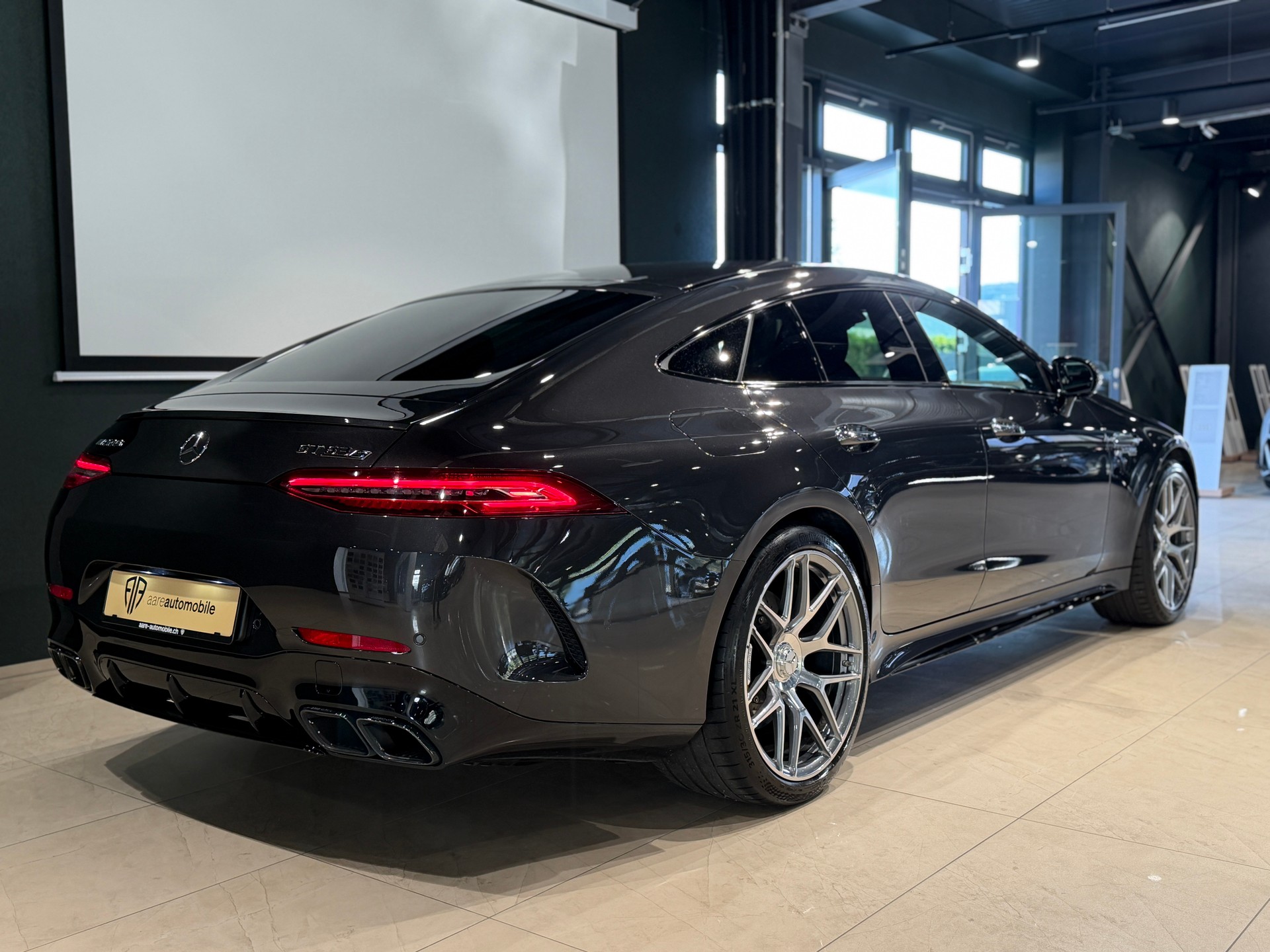 MERCEDES-BENZ AMG GT 4 63 S 4Matic+ Speedshift MCT-image-4