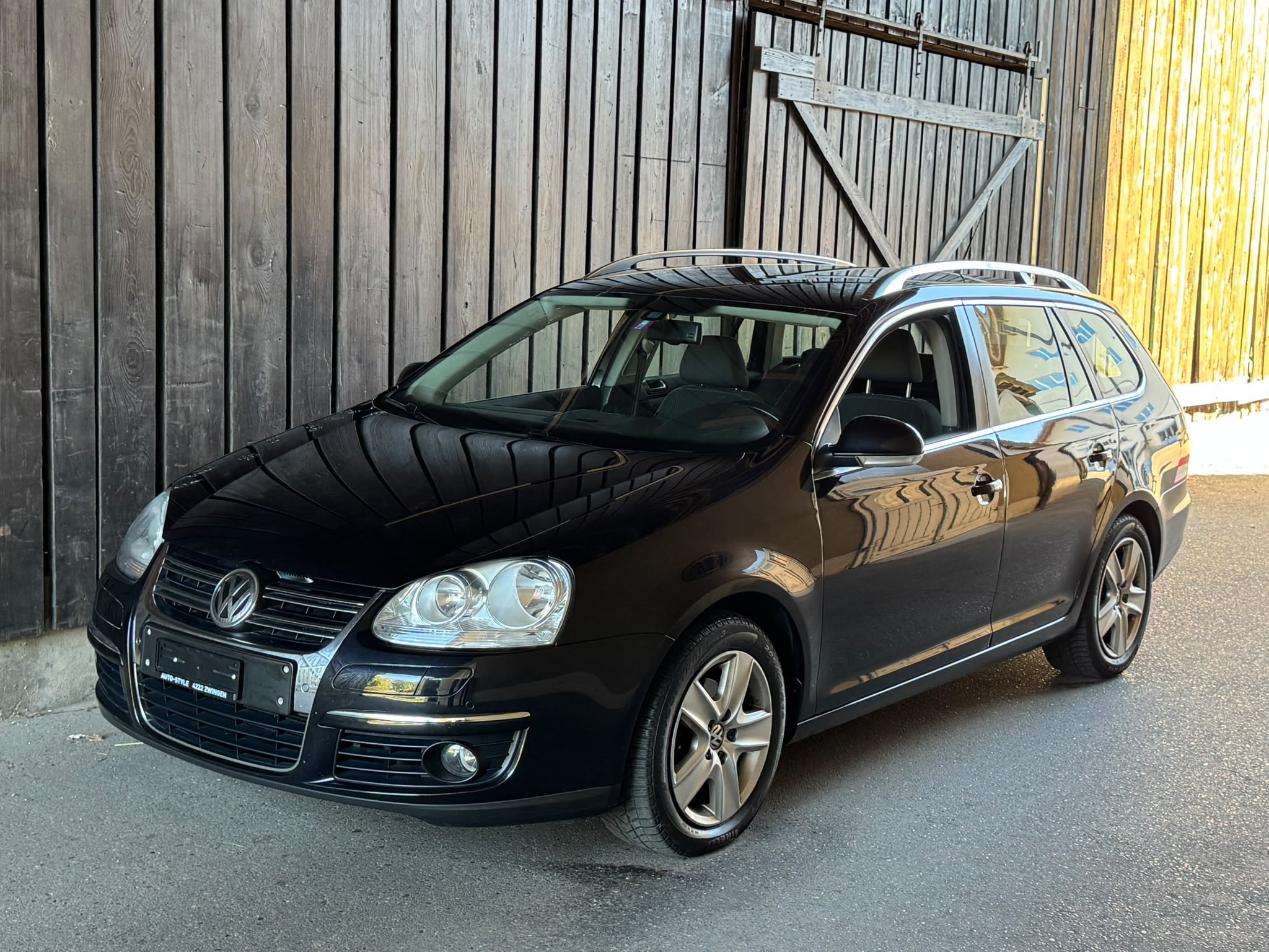 Car photo