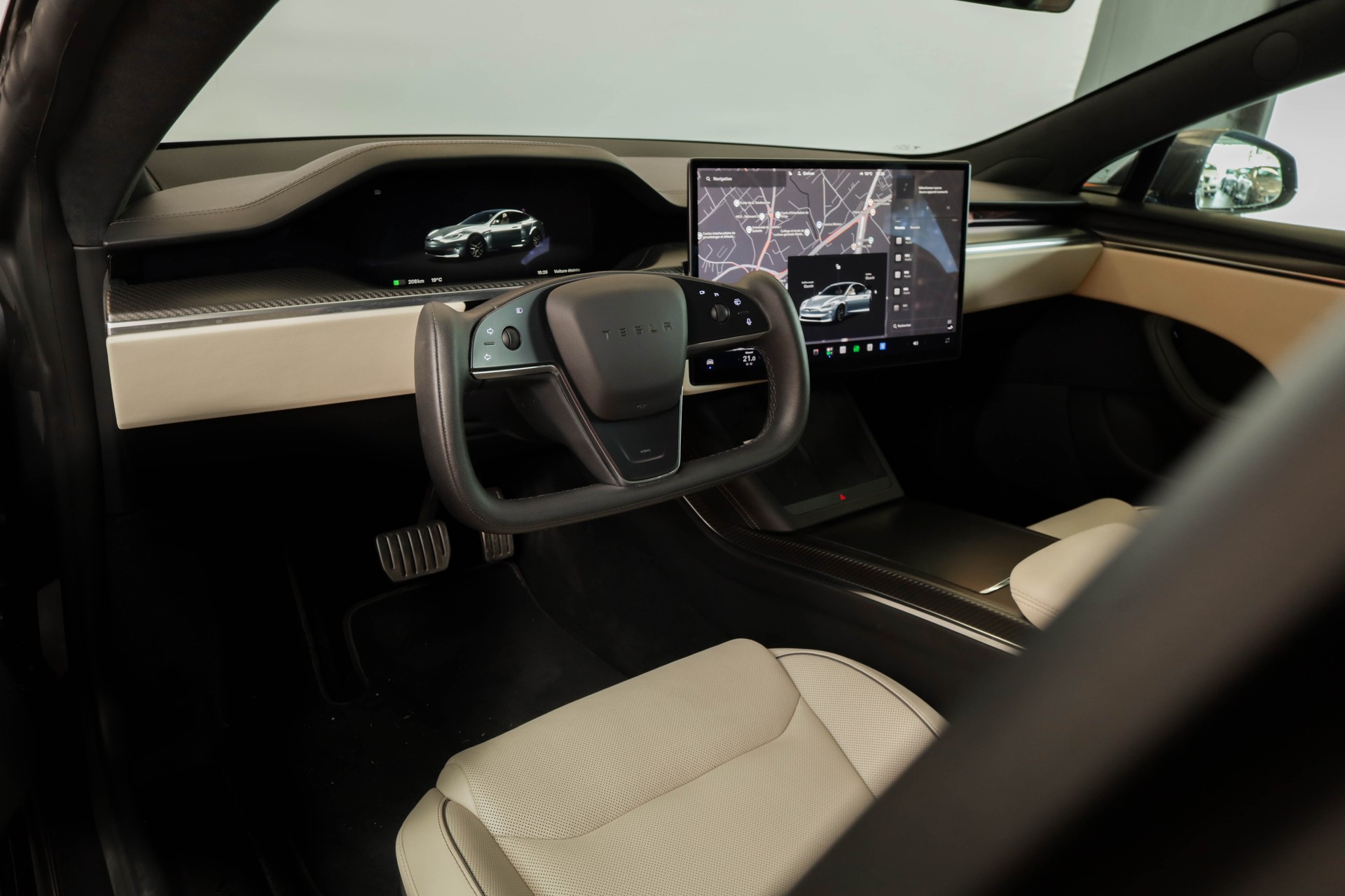 TESLA Model S 100 kWh Plaid • Full Self-Driving • Cream Pur-Carbon Fiber• Sièges ventilés-image-3