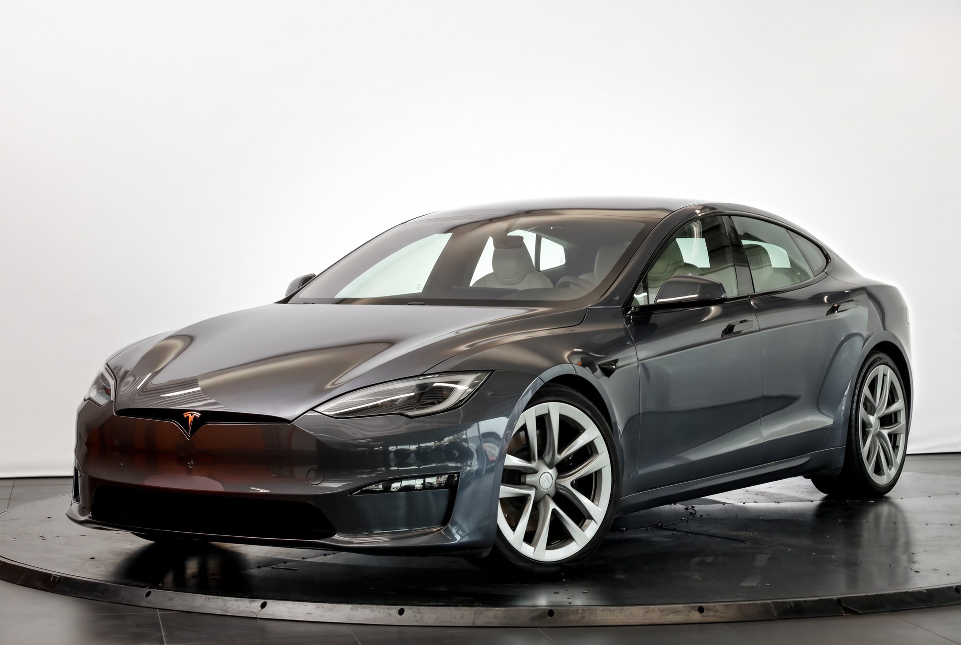TESLA Model S 100 kWh Plaid • Full Self-Driving • Cream Pur-Carbon Fiber• Sièges ventilés-image-5