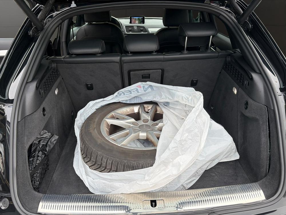 AUDI Q3 2.0 TDI sport quattro S-tronic-image-20