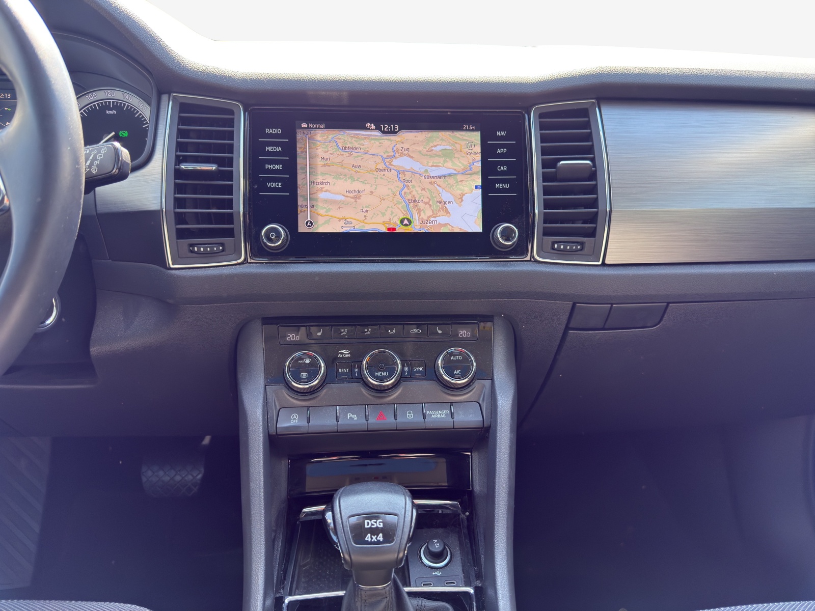 SKODA Kodiaq 2.0 TDI CR Ambition 4x4 DSG-image-10