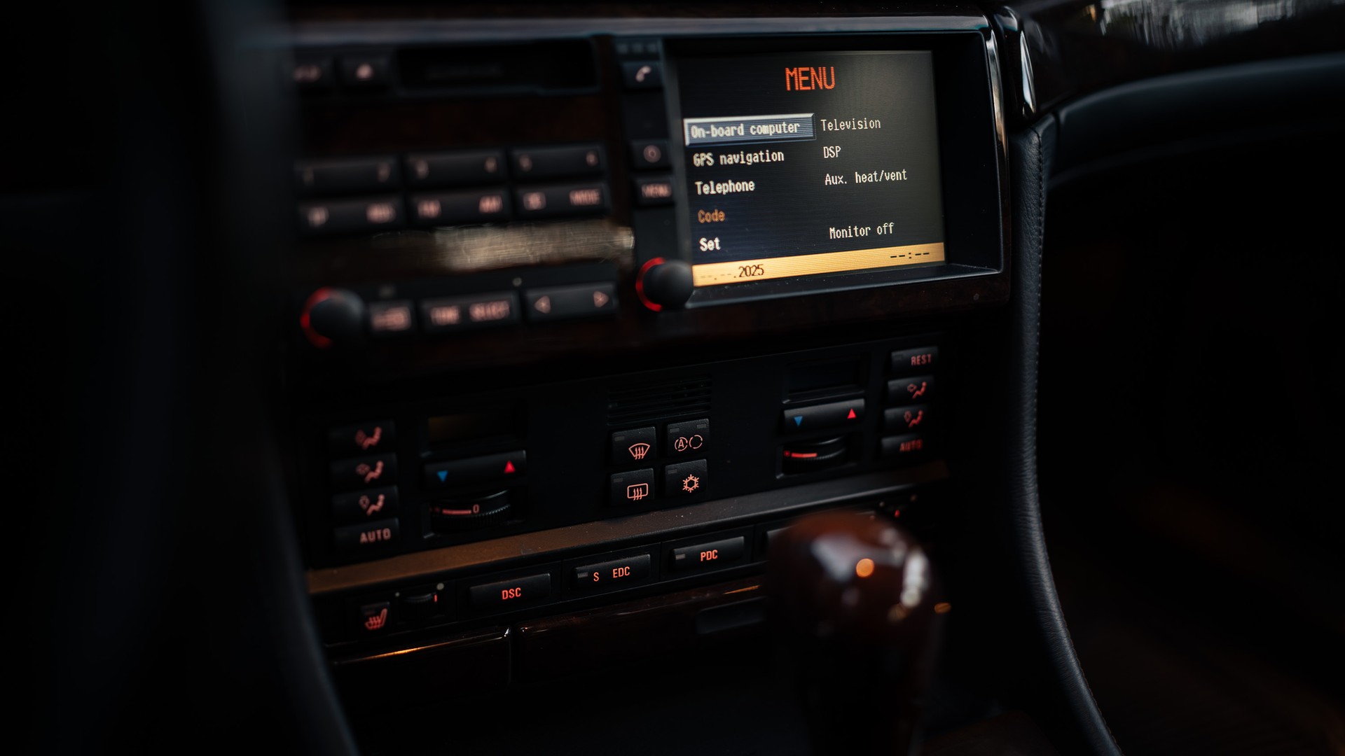 BMW 750i V12 ABS dAiB-image-10