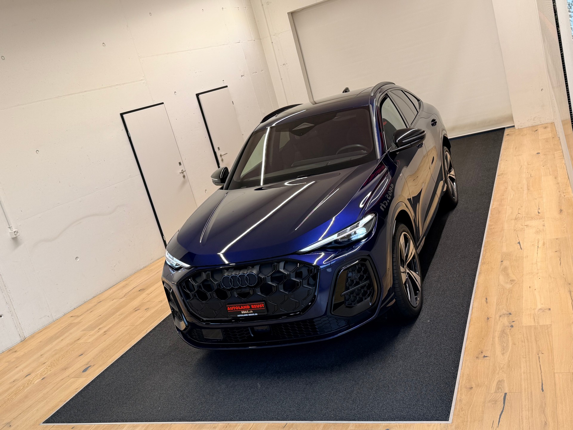 AUDI Q5 Sportback TFSI quattro 150 kW S-tronic-showroom-element-3