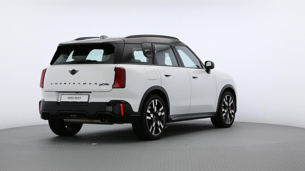 MINI John Cooper Works Countryman ALL4-image-4