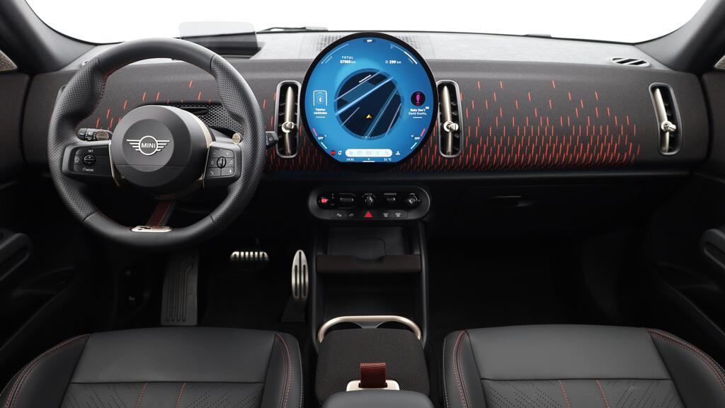 MINI John Cooper Works Countryman ALL4-image-11