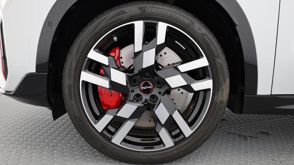 MINI John Cooper Works Countryman ALL4-image-7