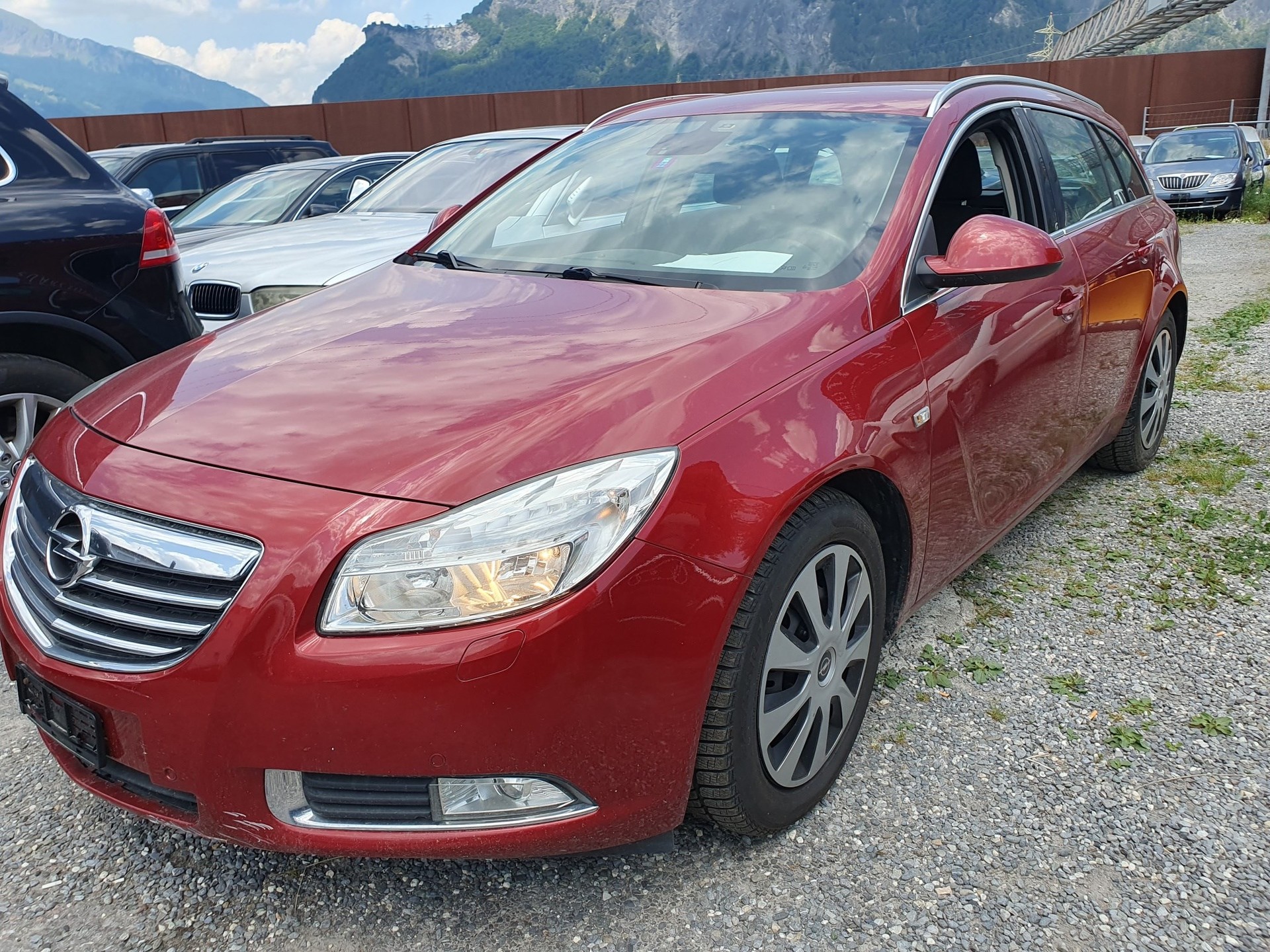 OPEL Insignia Sports Tourer 2.0 CDTI-image-0