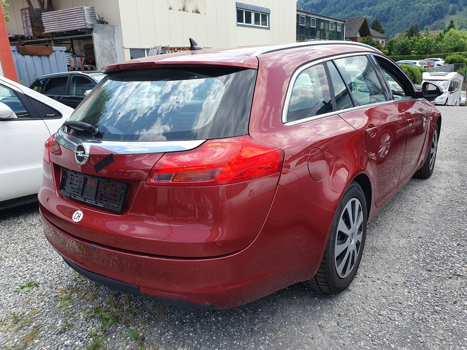 OPEL Insignia Sports Tourer 2.0 CDTI-image-2