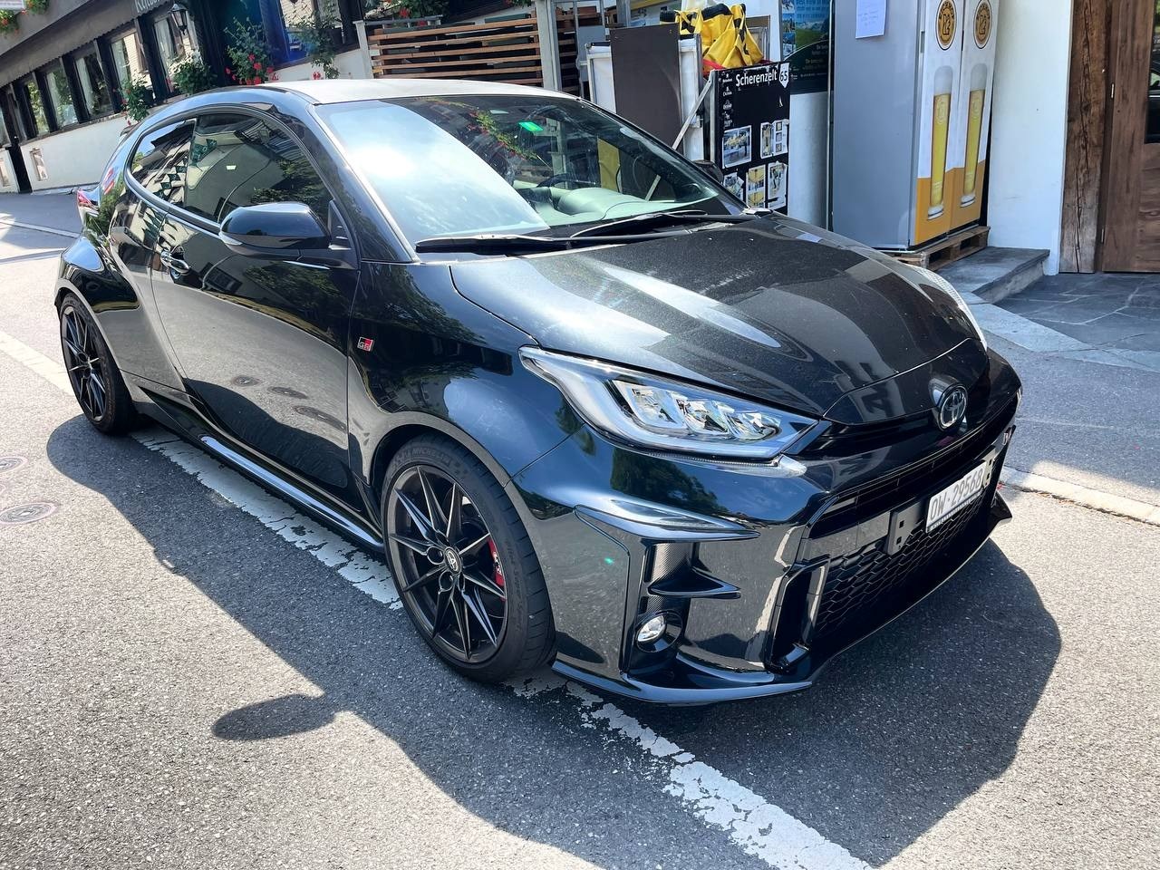 TOYOTA Yaris 1.6 GR Sport-image-2