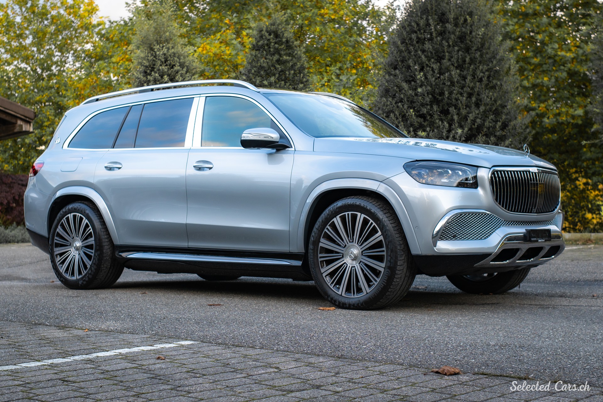 MERCEDES-BENZ GLS Maybach 600 9G-Tronic-image-5