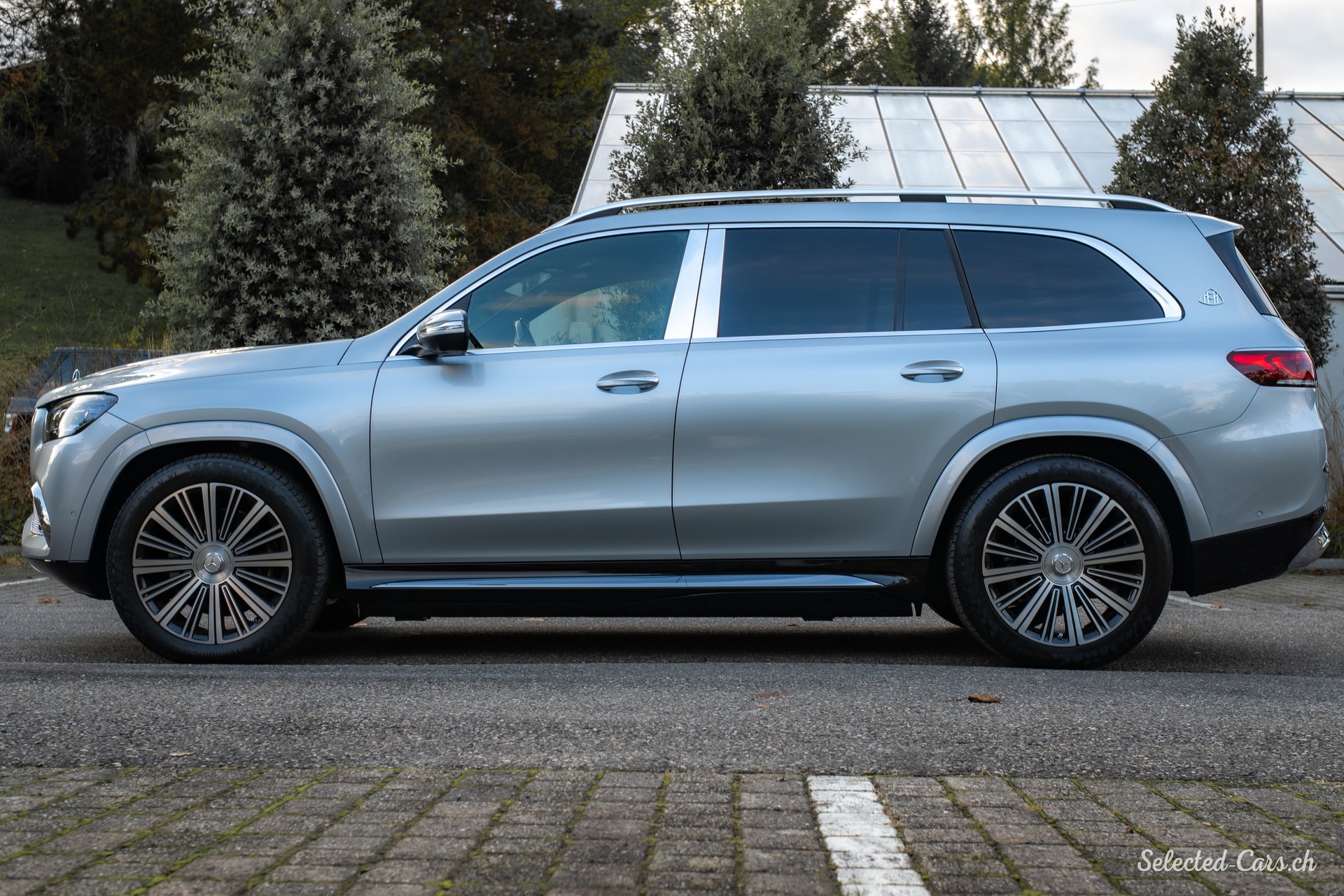MERCEDES-BENZ GLS Maybach 600 9G-Tronic-image-1