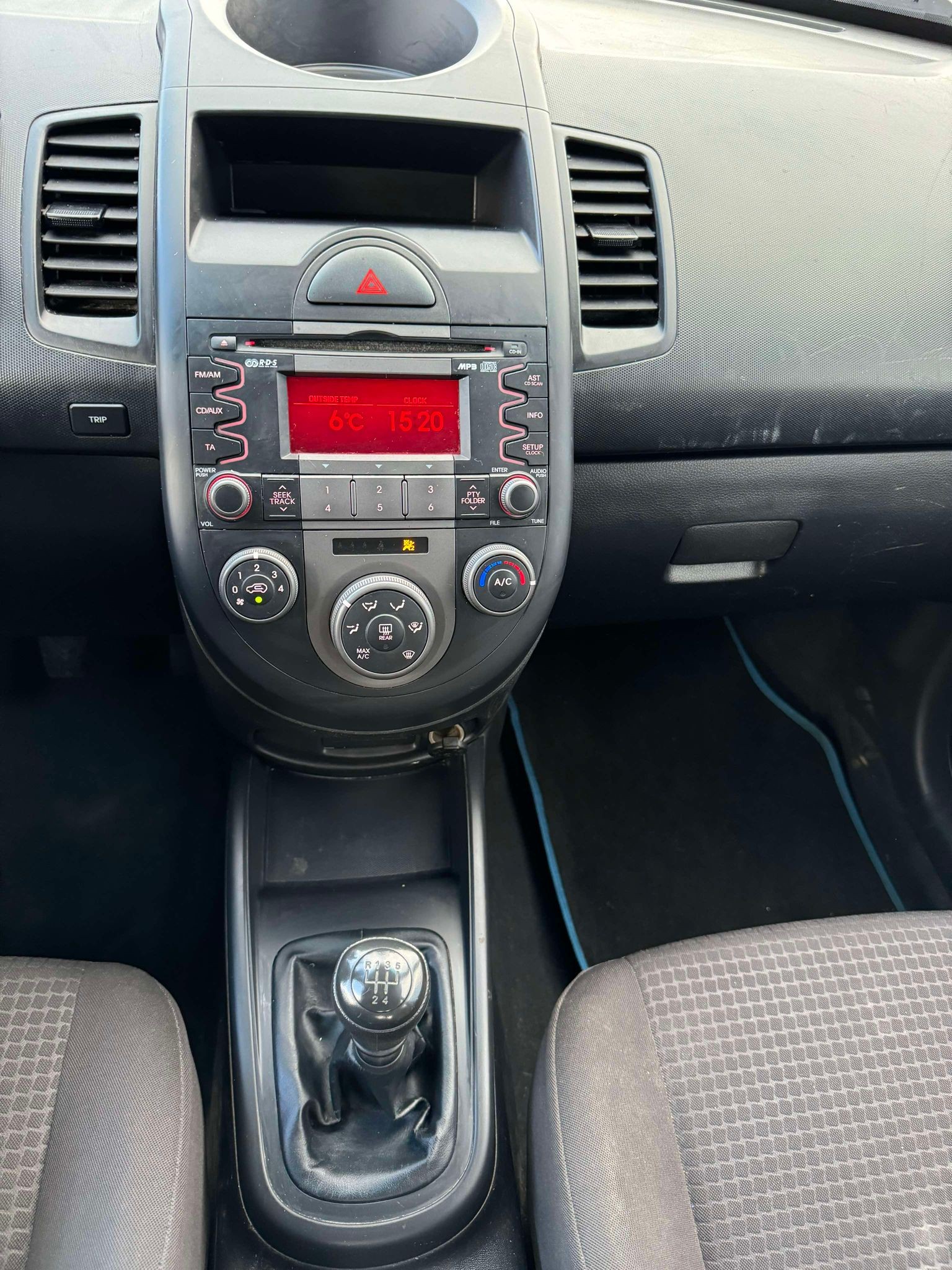 KIA Soul 1.6 CVVT Trend-image-9