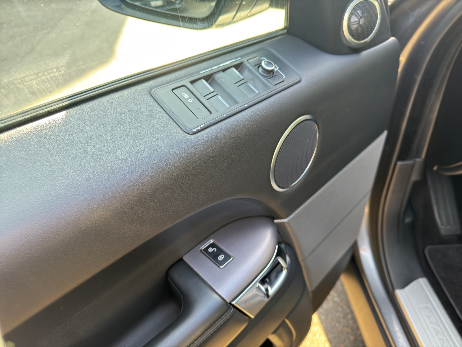 LAND ROVER Range Rover Sport 3.0 SDV6 HSE Automatic-image-9
