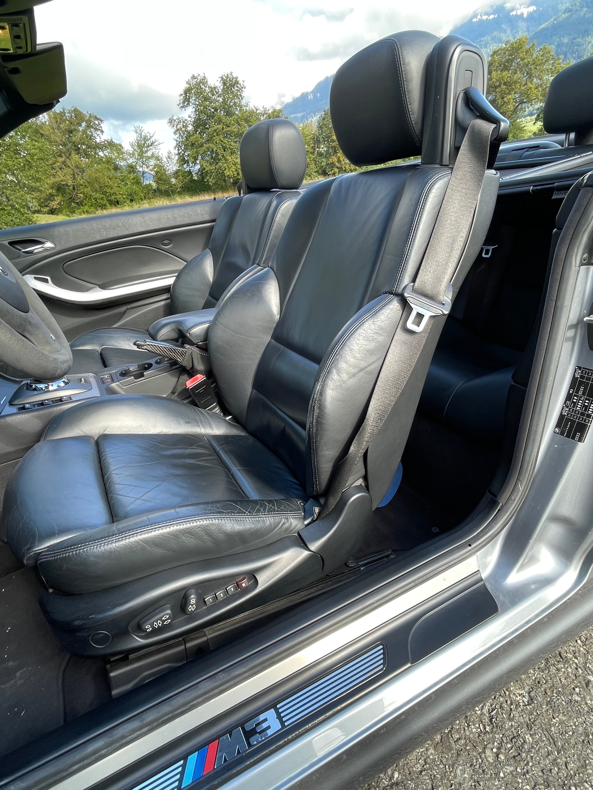 BMW M3 Cabriolet-image-15