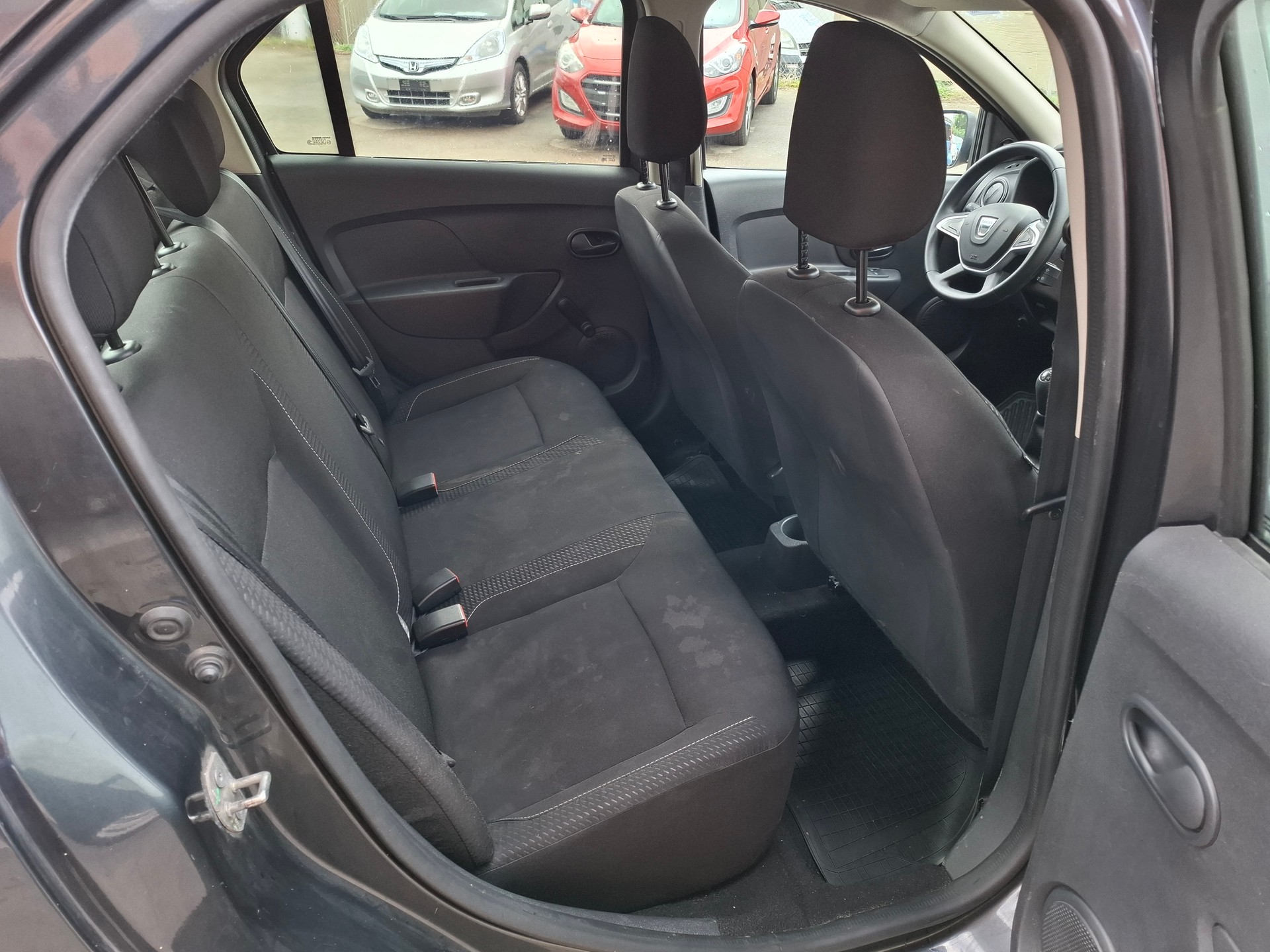 DACIA Logan MCV 0.9 Lauréate-image-7