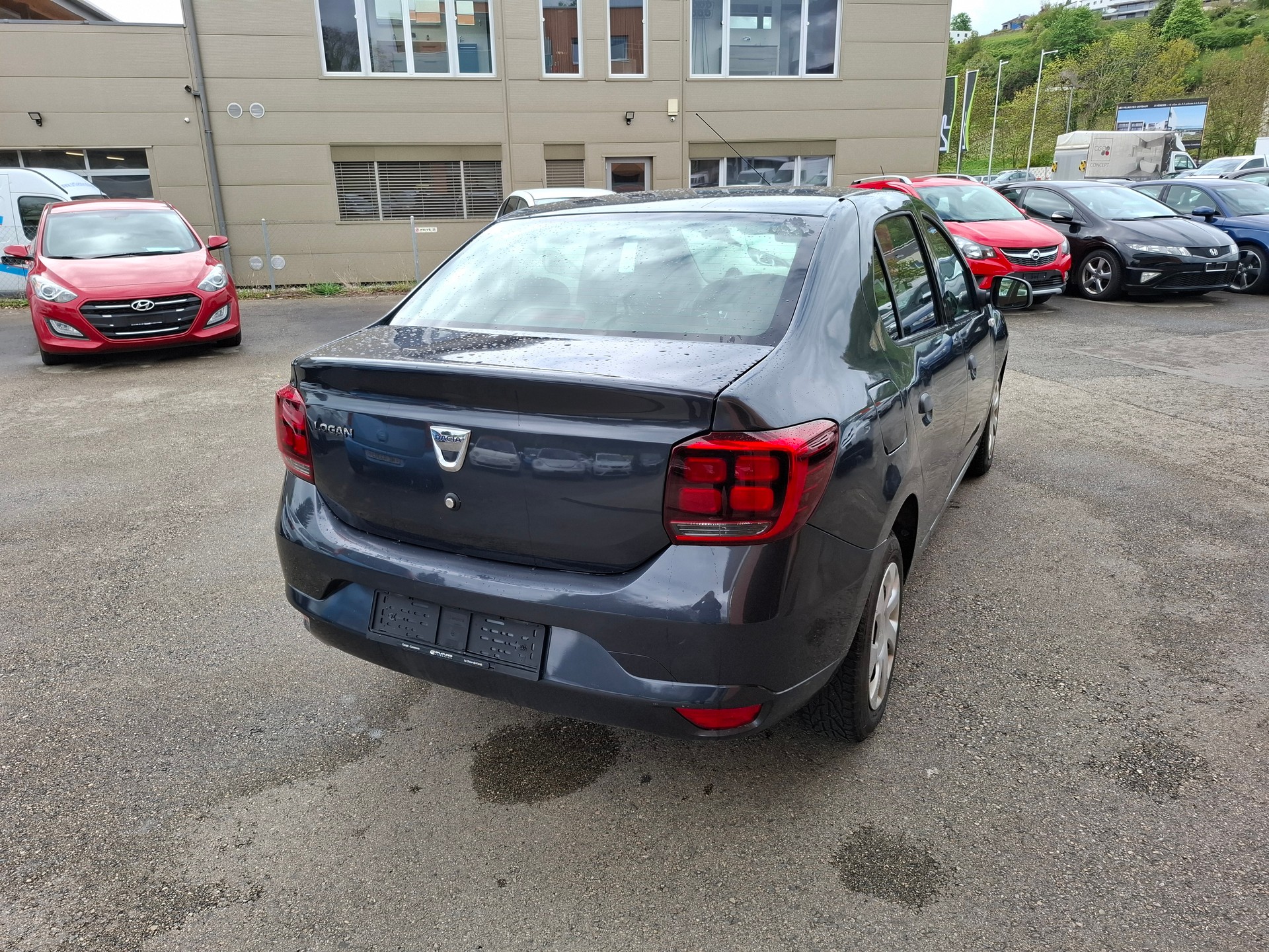 DACIA Logan MCV 0.9 Lauréate-image-1
