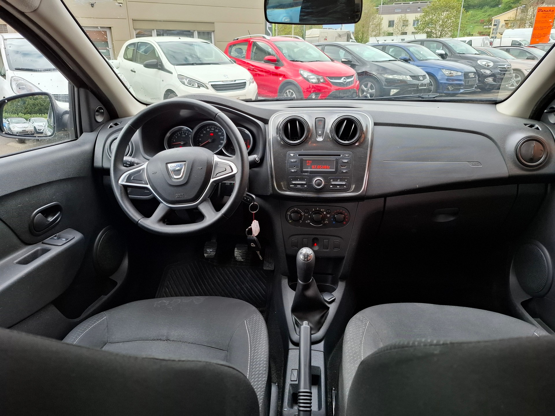 DACIA Logan MCV 0.9 Lauréate-image-8