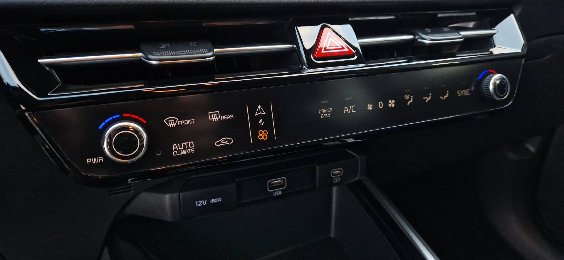KIA Niro 1.6 GDi Hybrid-image-6