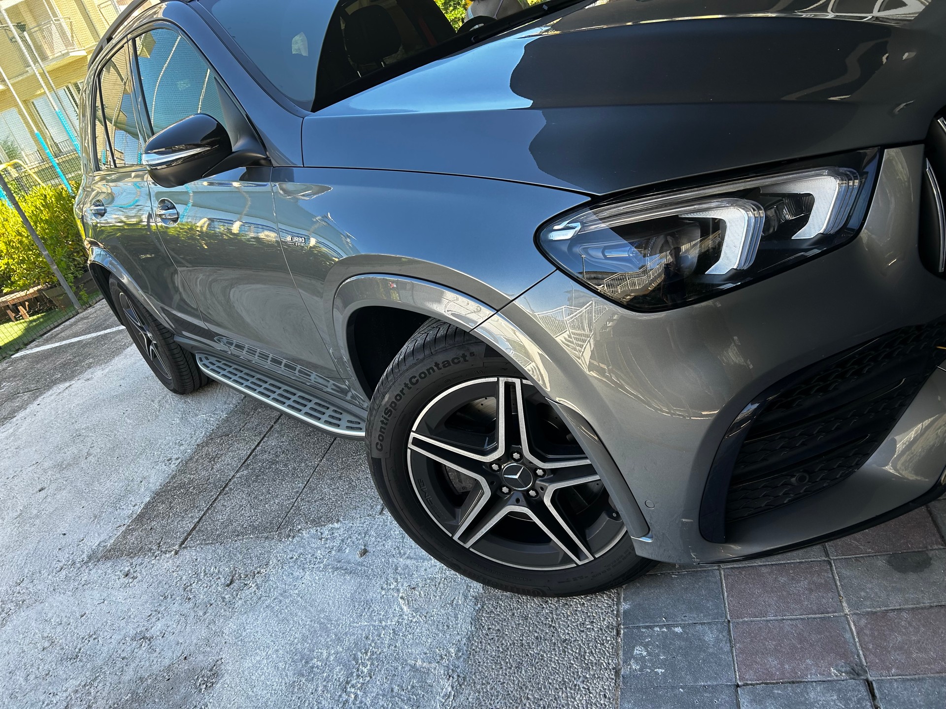 MERCEDES-BENZ GLE 53 AMG 4Matic+ 9G-Speedshift-image-5