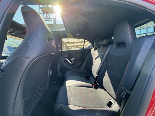 MERCEDES-BENZ A 180 Night Star 7G-DCT-image-9