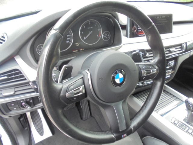BMW X5 xDrive 40d Steptronic M-SPORT-image-10