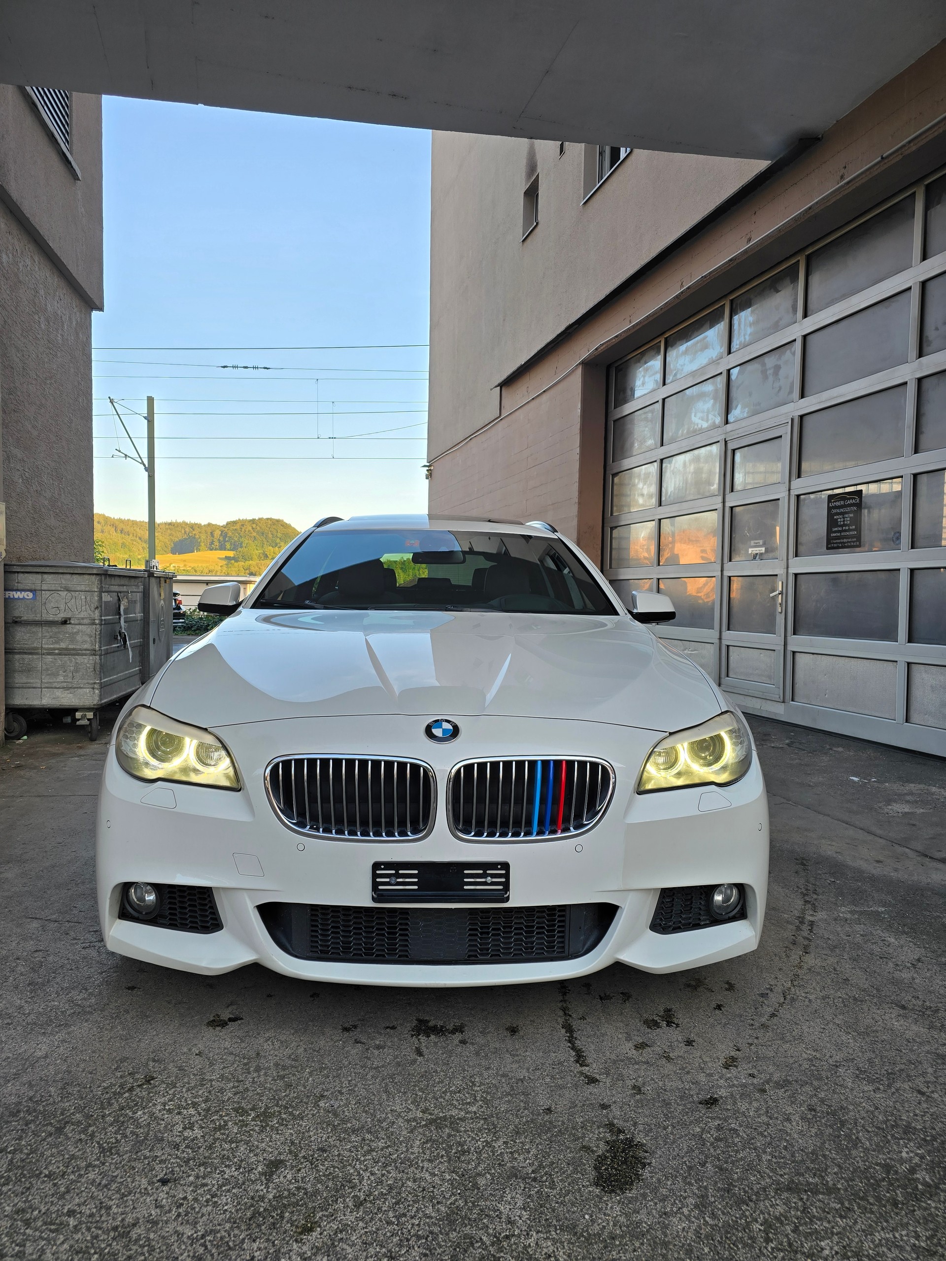 BMW 535d xDrive Touring Steptronic-image-0