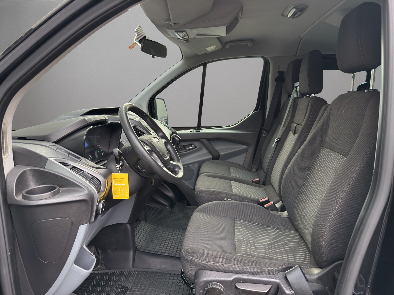 FORD Transit Custom 300 L1H1 Trend-image-8