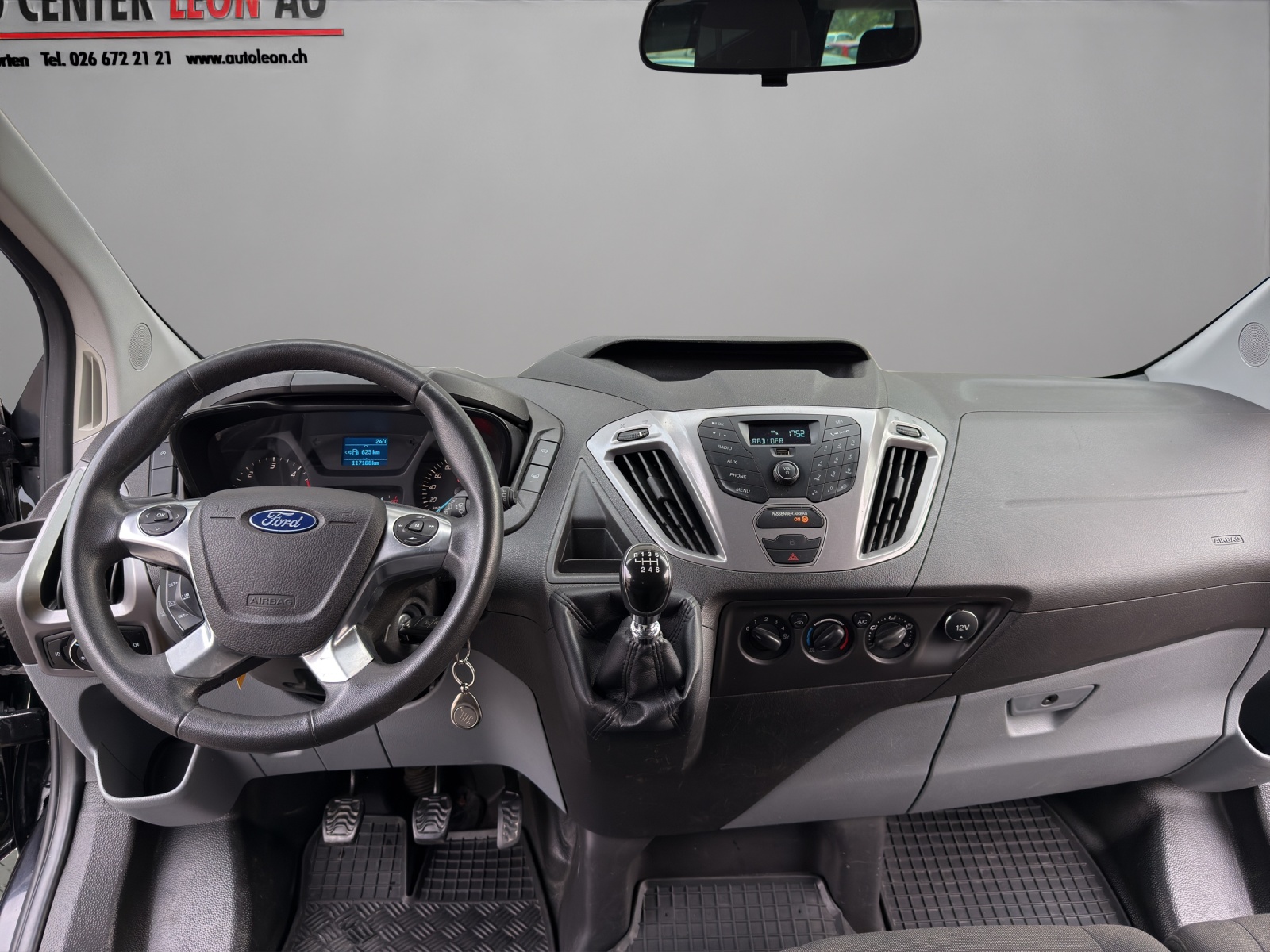 FORD Transit Custom 300 L1H1 Trend-image-13