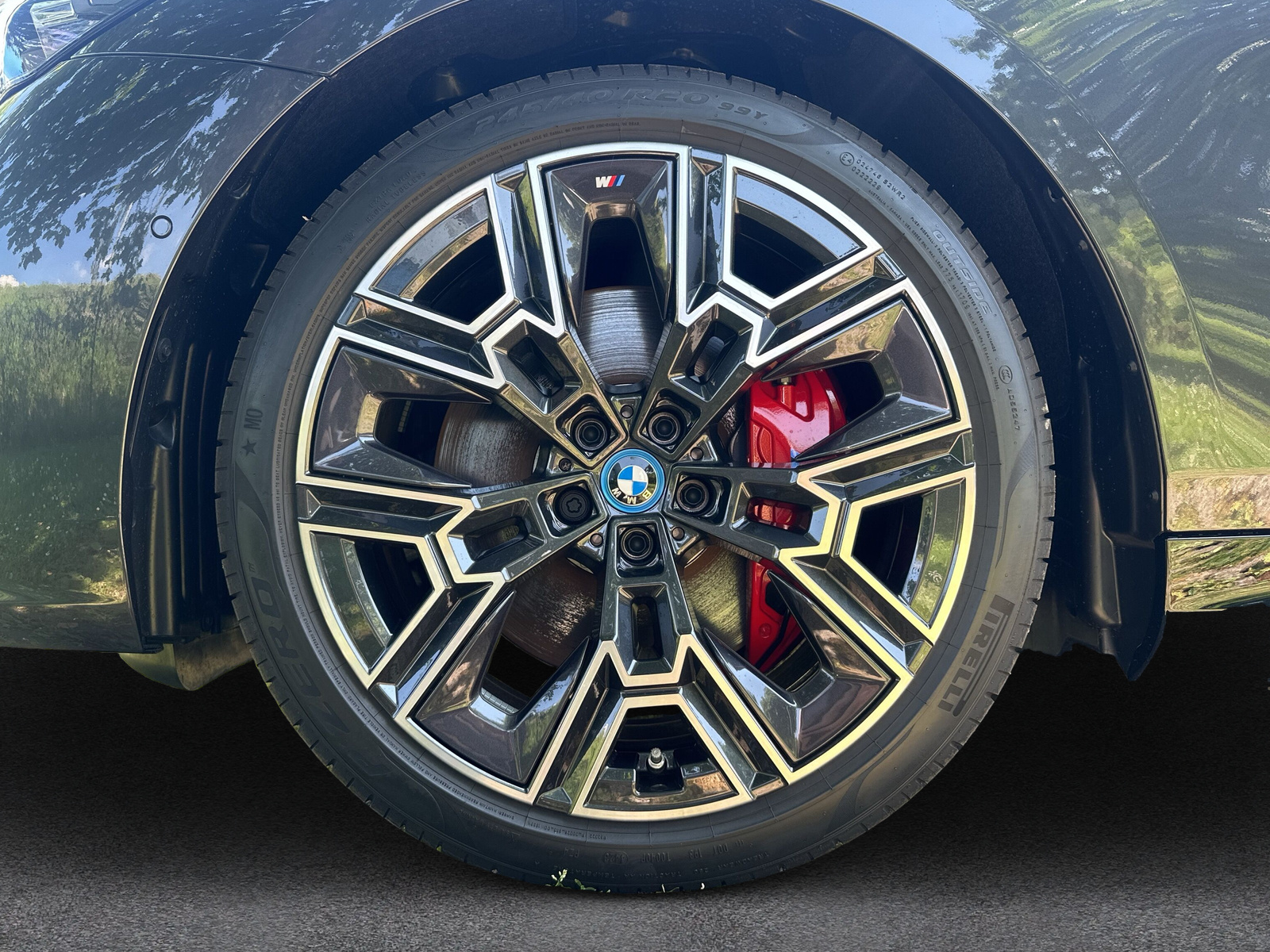 BMW i5 M60 xDrive **Action de leasing à 0,9%**-image-8