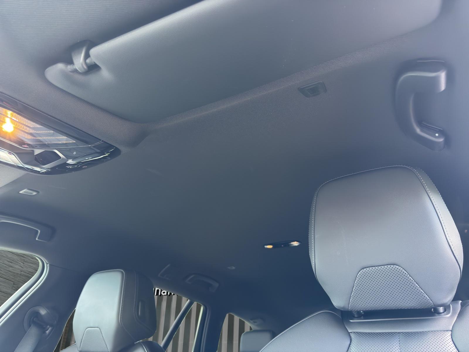 BMW 520d xDrive Touring M Sportpaket-image-16