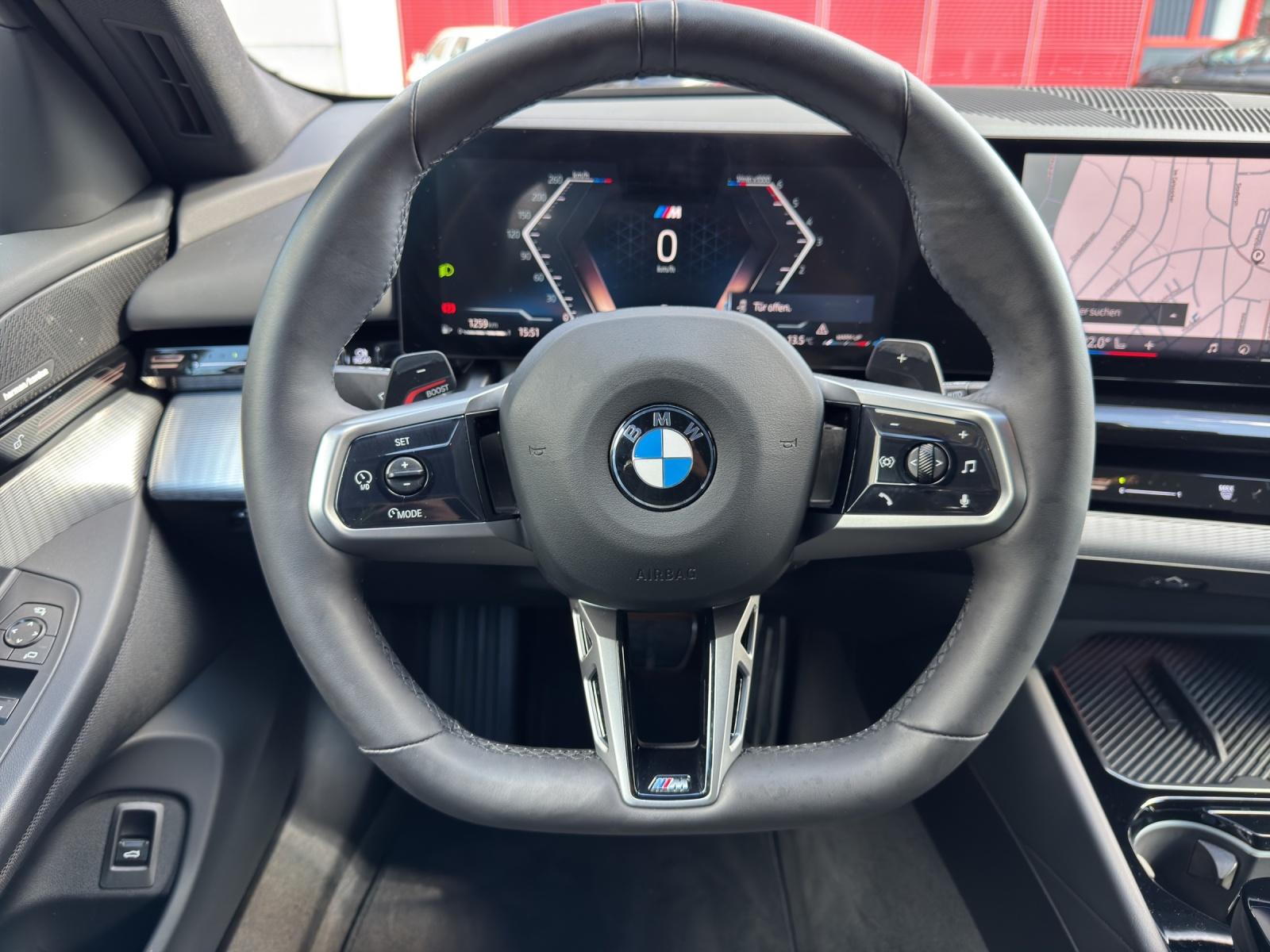 BMW 520d xDrive Touring M Sportpaket-image-10
