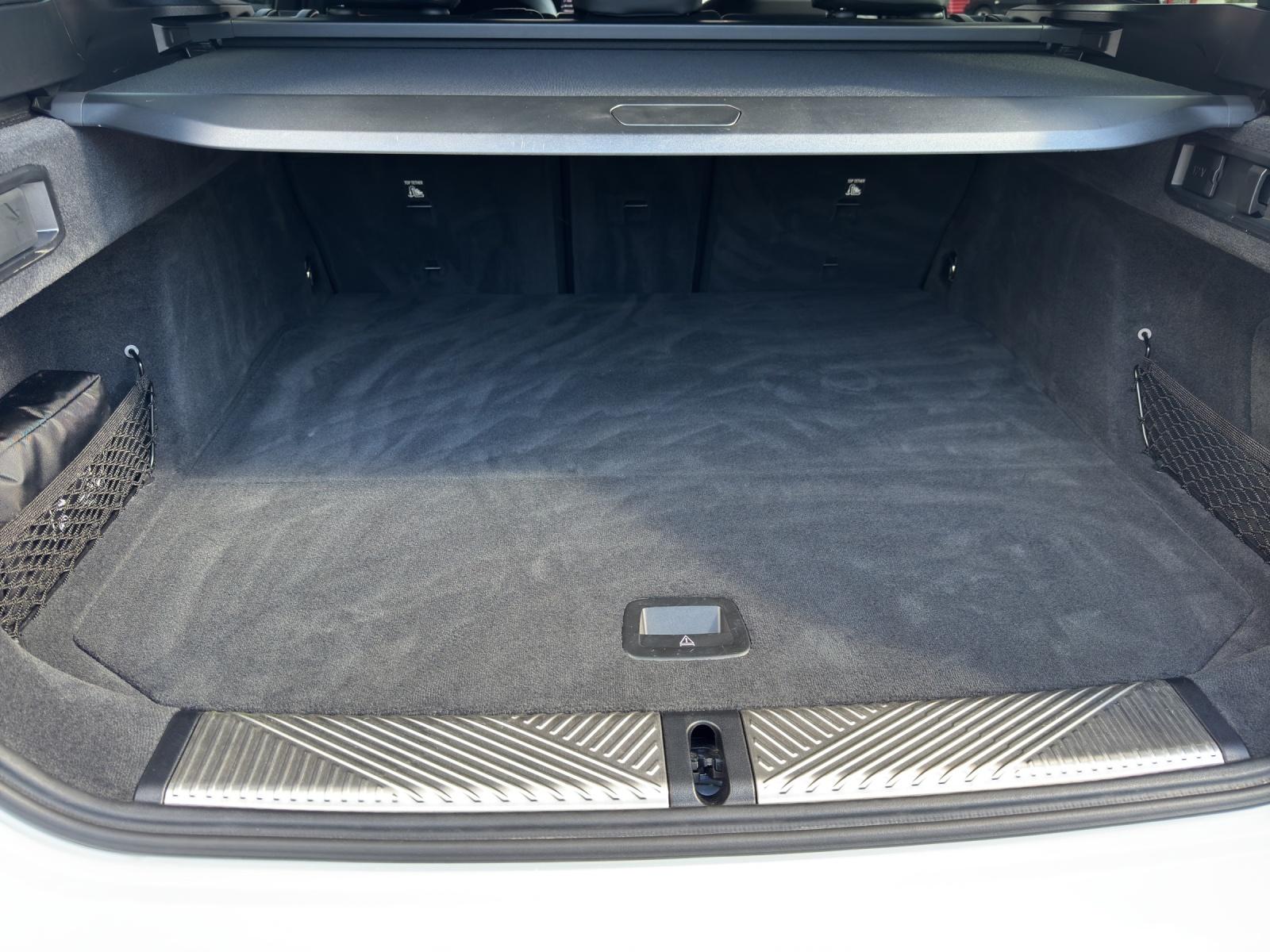 BMW 520d xDrive Touring M Sportpaket-image-19