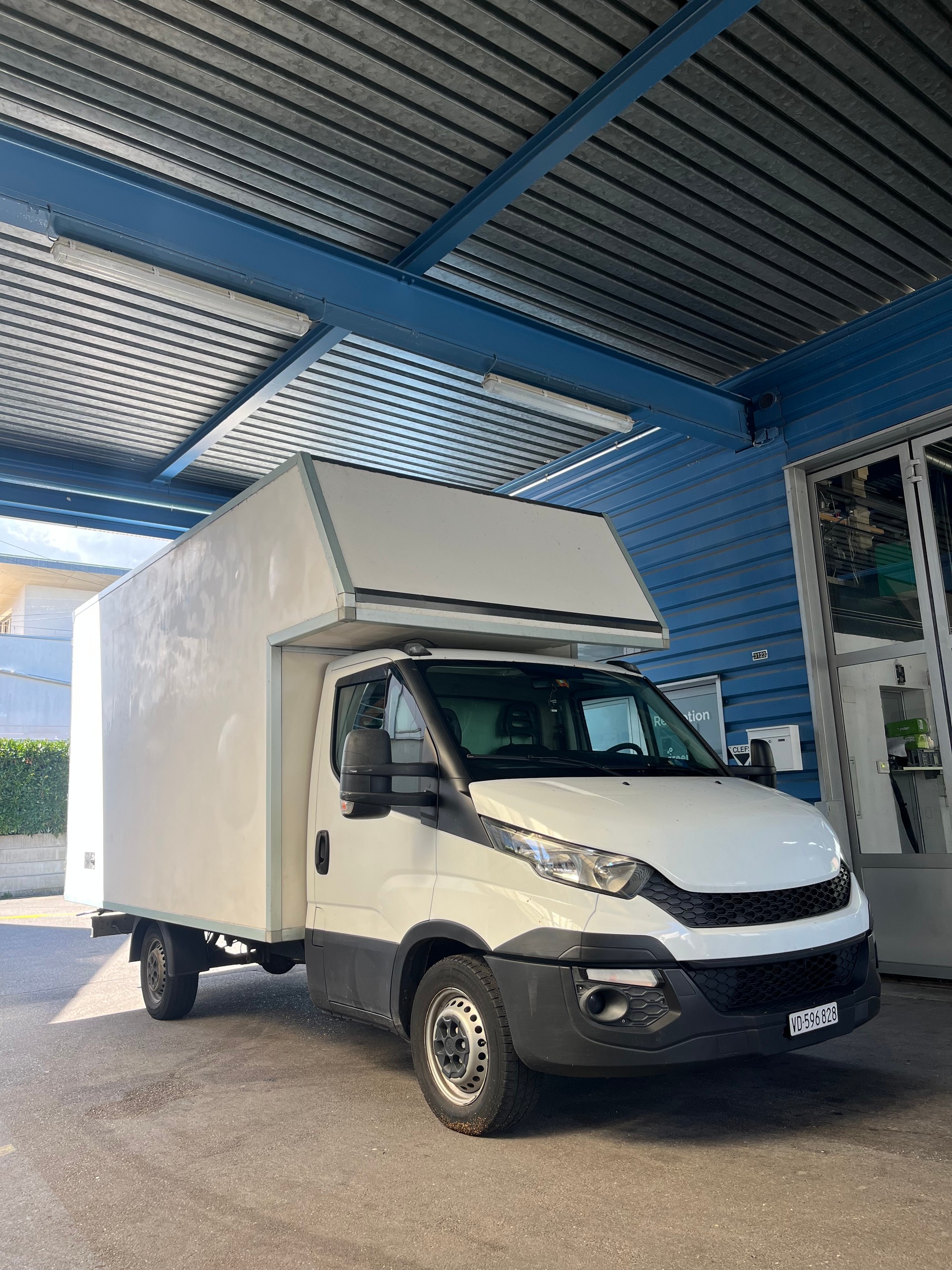 IVECO 35 S 17