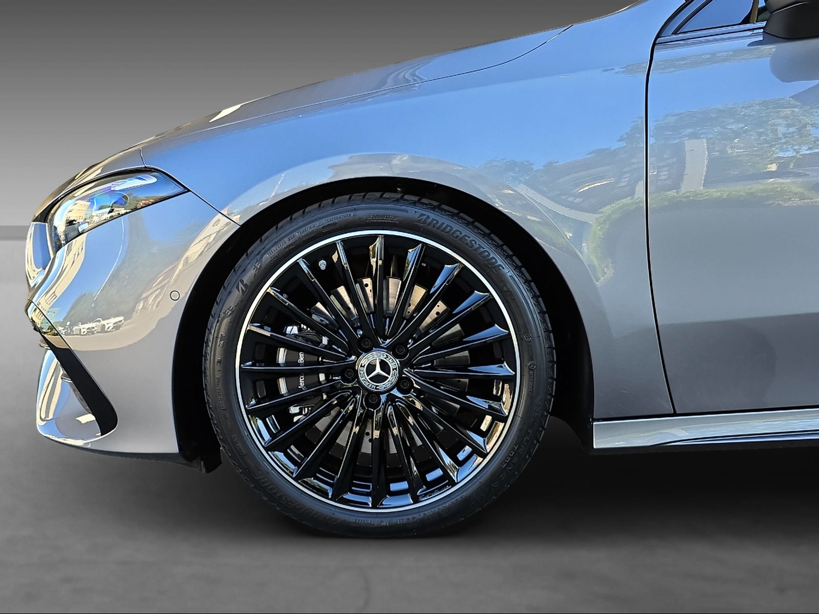 MERCEDES-BENZ A 250 4Matic-image-5