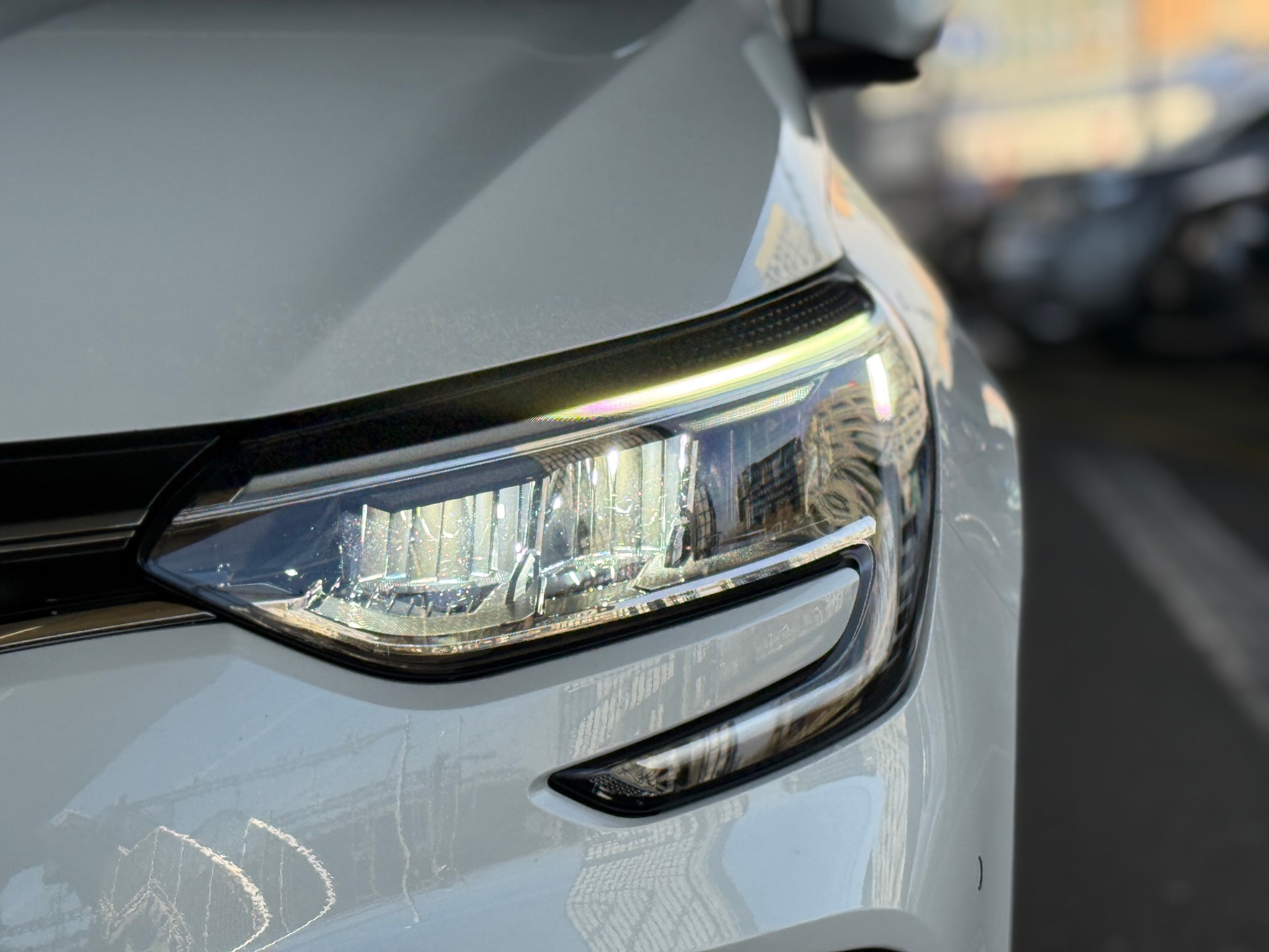 RENAULT Mégane Berline 1.3 16V R.S.Line EDC-image-9