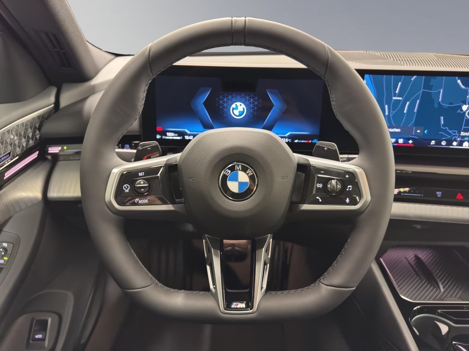 BMW 520d xDrive Touring M-image-13