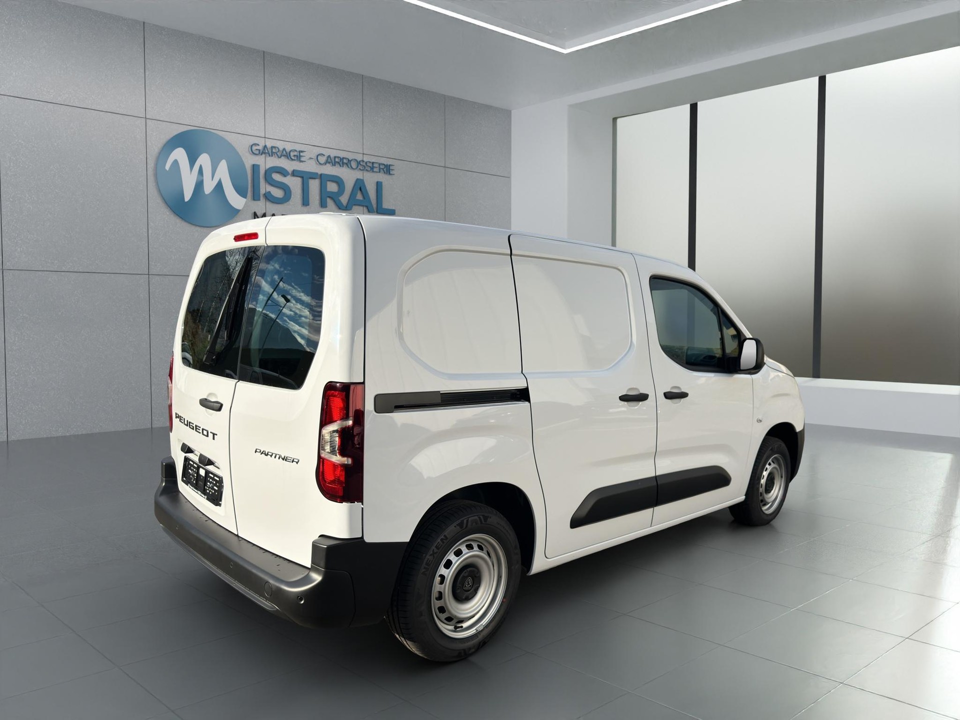 PEUGEOT Partner Kaw. 650 Standard 1.5 BlueHDI 100 S/S-showroom-element-3