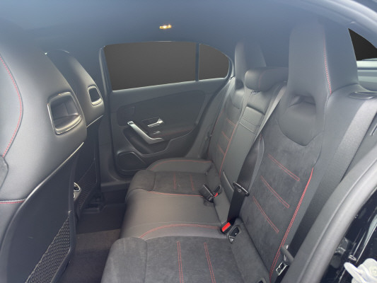 MERCEDES-BENZ A 220 d 8G-DCT-image-9