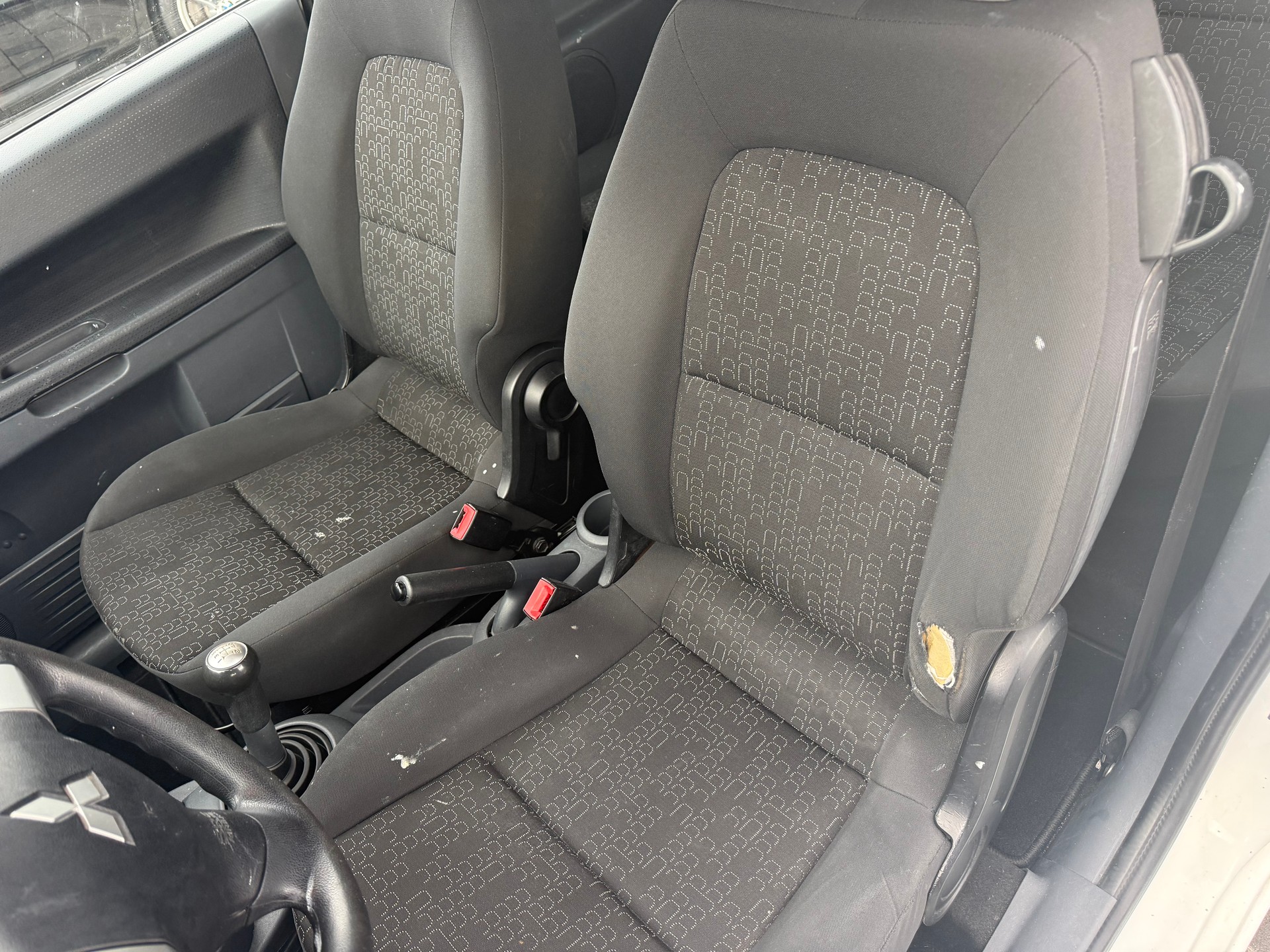 MITSUBISHI Colt 1.1 12V-image-12